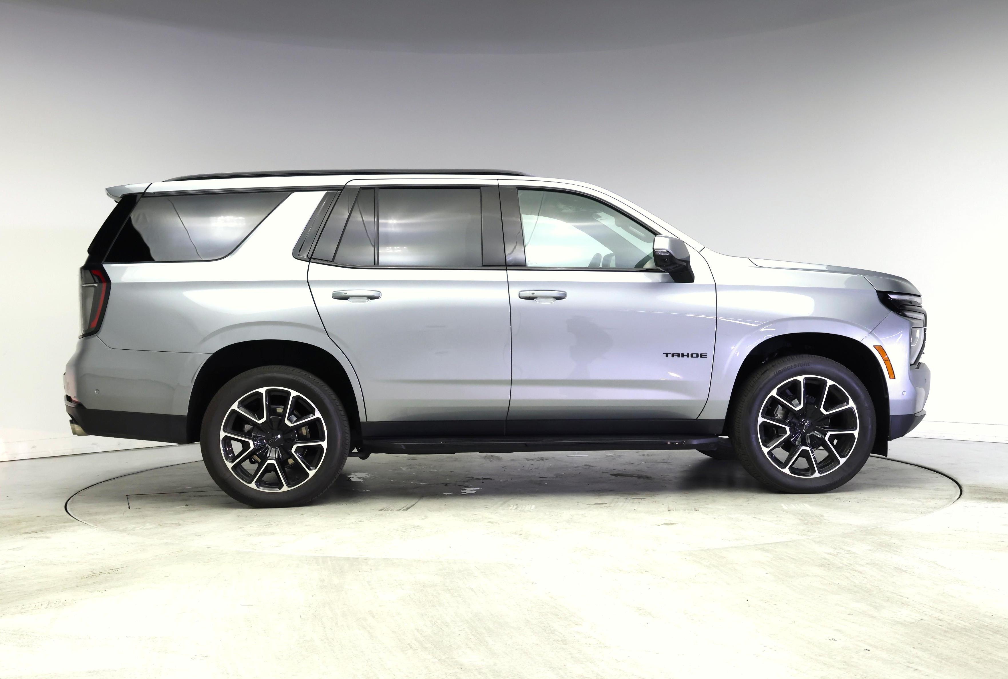 Thumbnail: 2025 Chevrolet Tahoe - 7