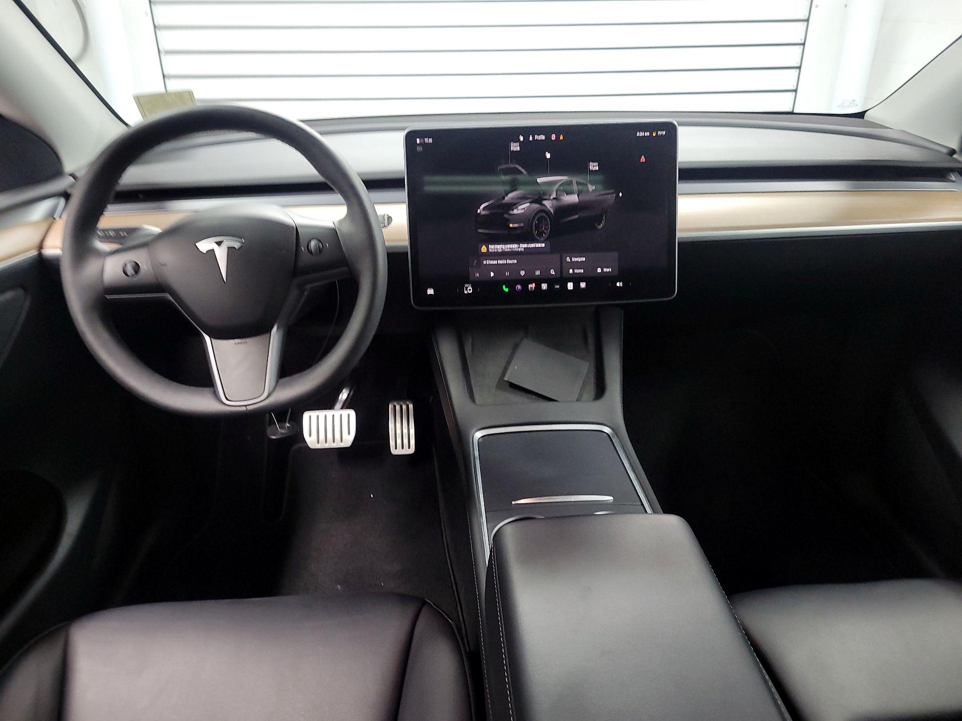 Thumbnail: 2023 Tesla Model Y - 9