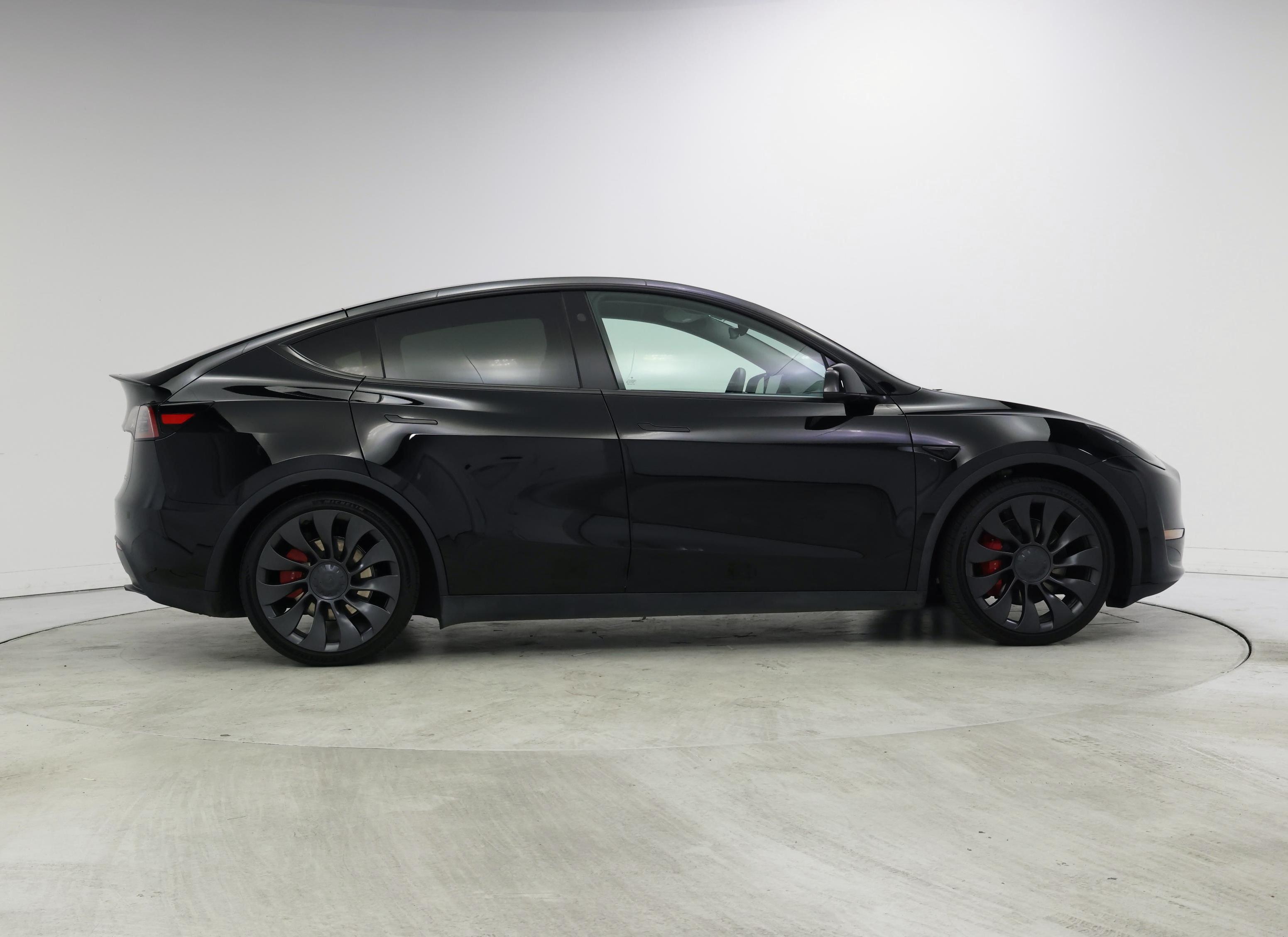 Thumbnail: 2023 Tesla Model Y - 7