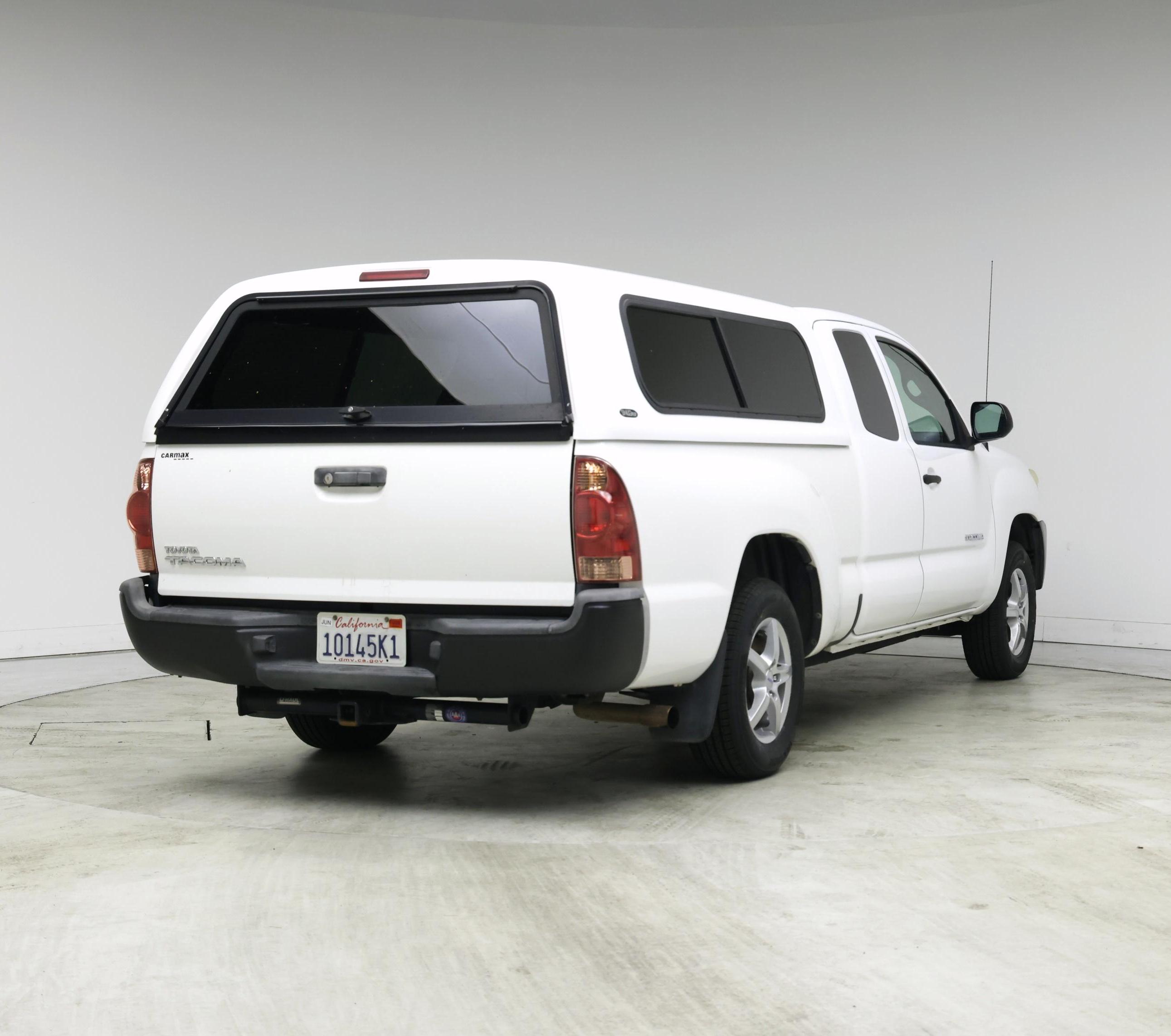 Thumbnail: 2014 Toyota Tacoma - 8