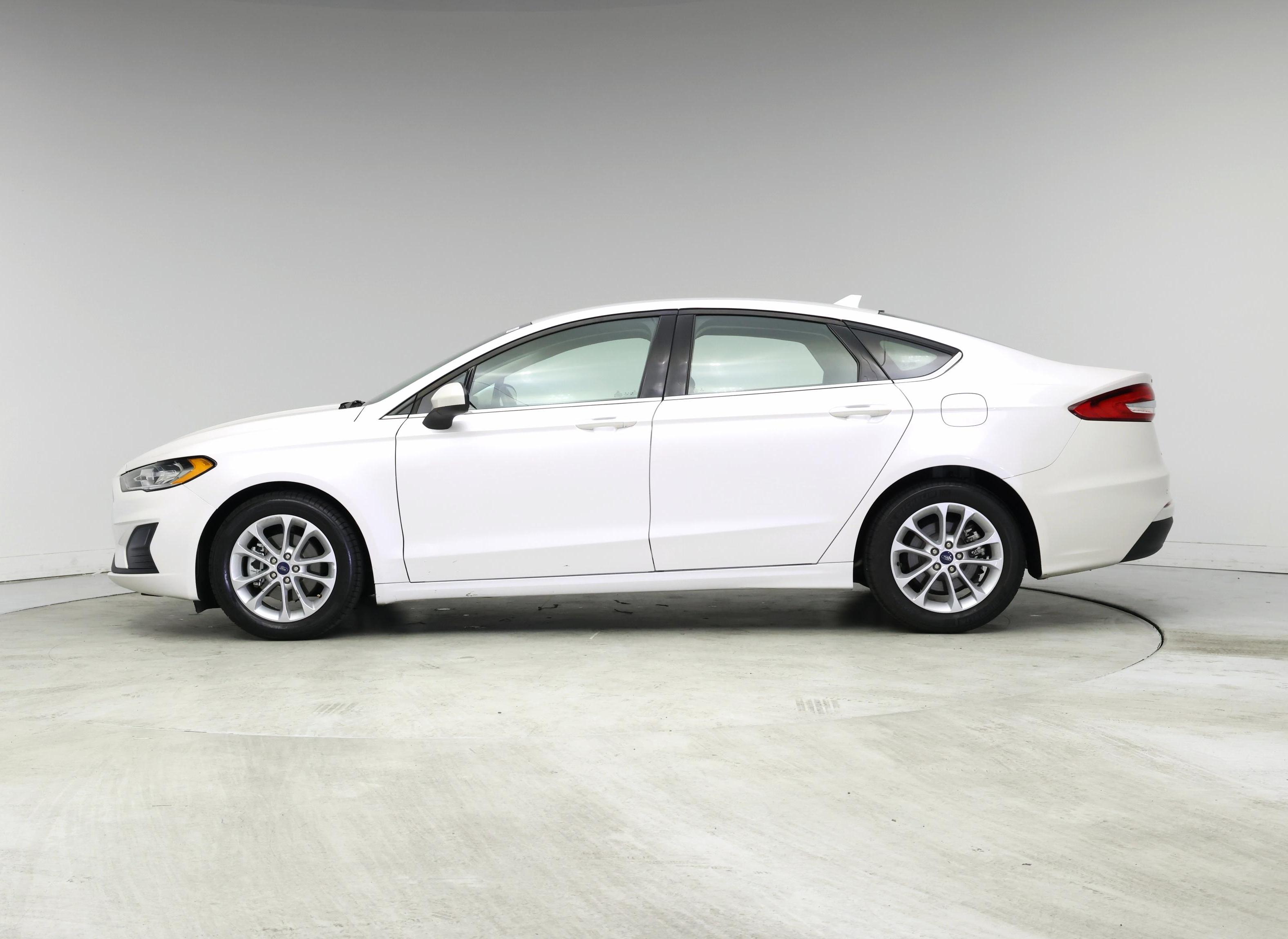 Thumbnail: 2020 Ford Fusion - 3