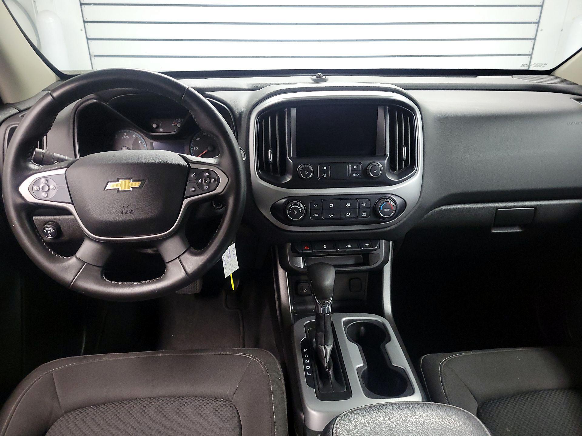 Thumbnail: 2022 Chevrolet Colorado - 9
