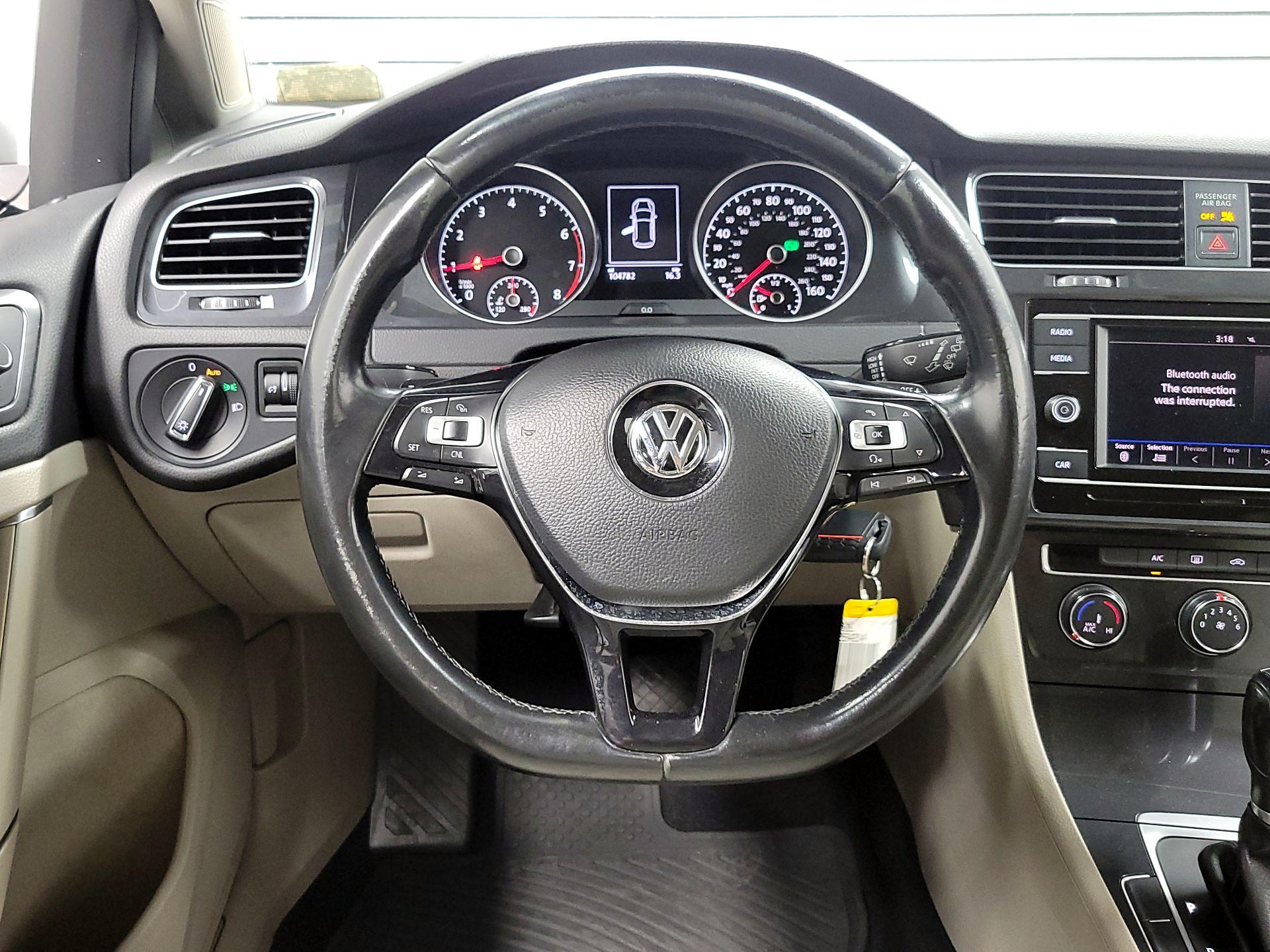 Thumbnail: 2018 Volkswagen Golf - 10