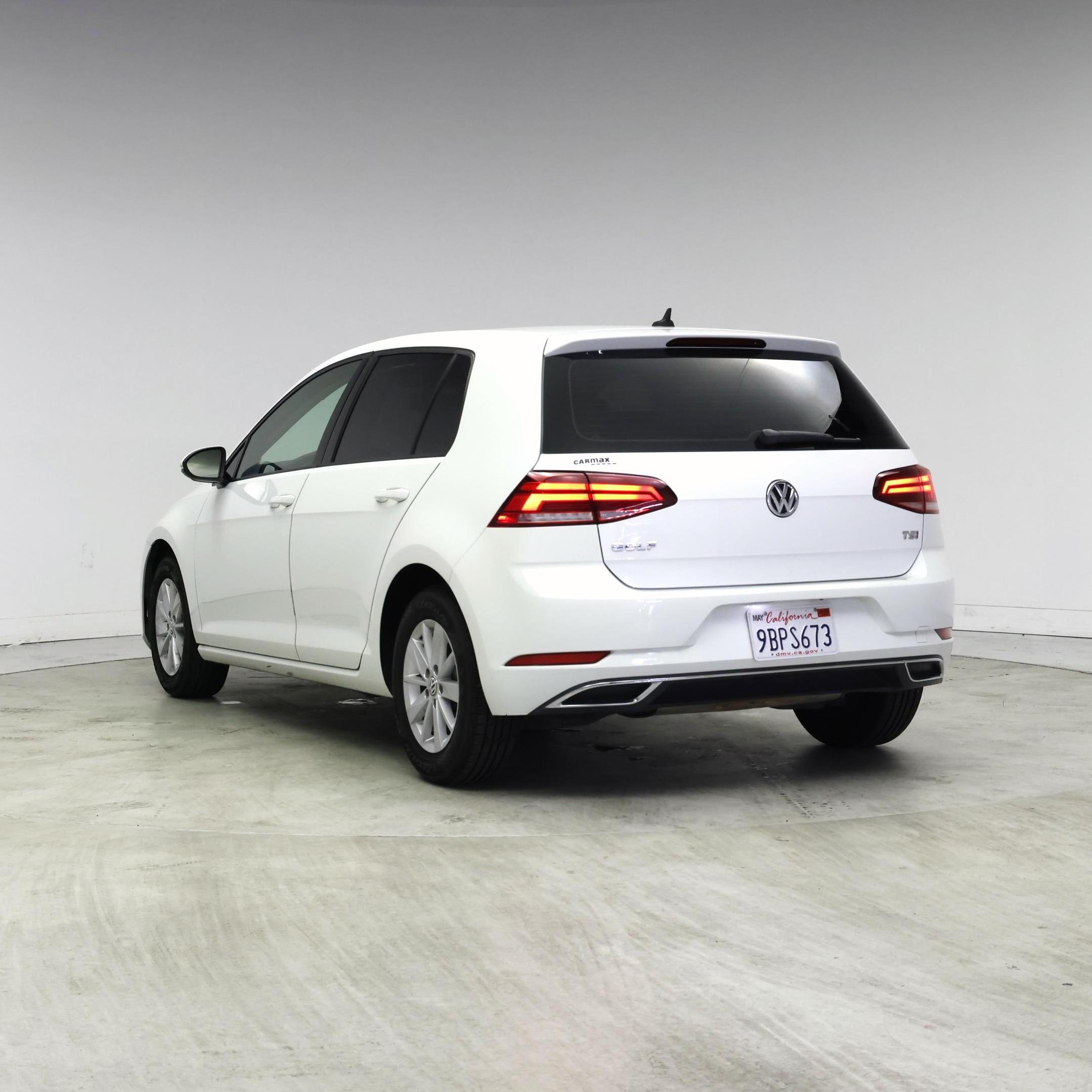 Thumbnail: 2018 Volkswagen Golf - 2