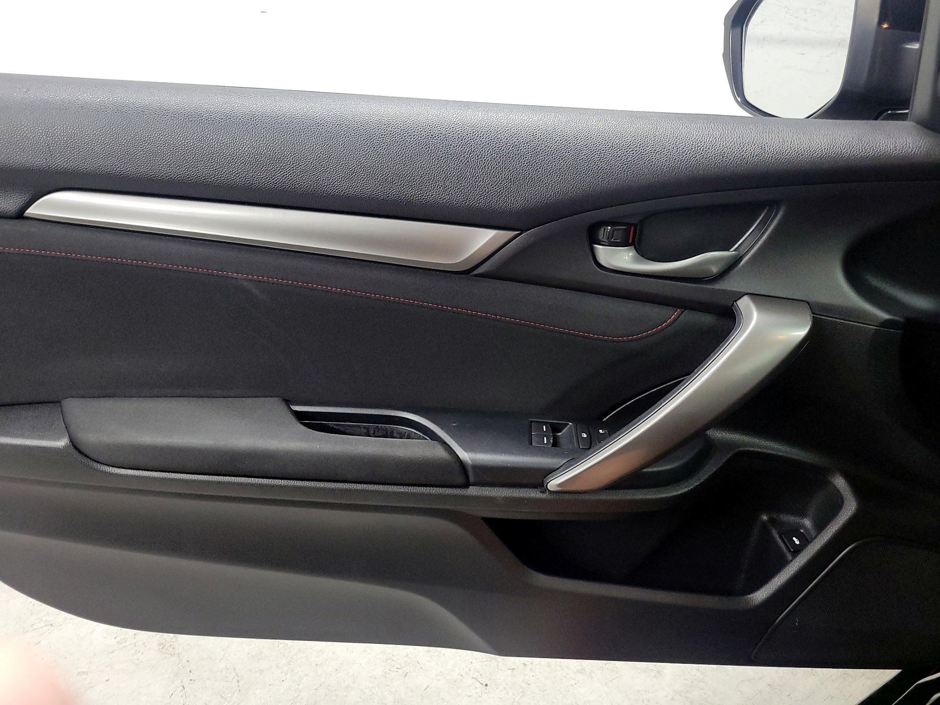 Thumbnail: 2018 Honda Civic - 12
