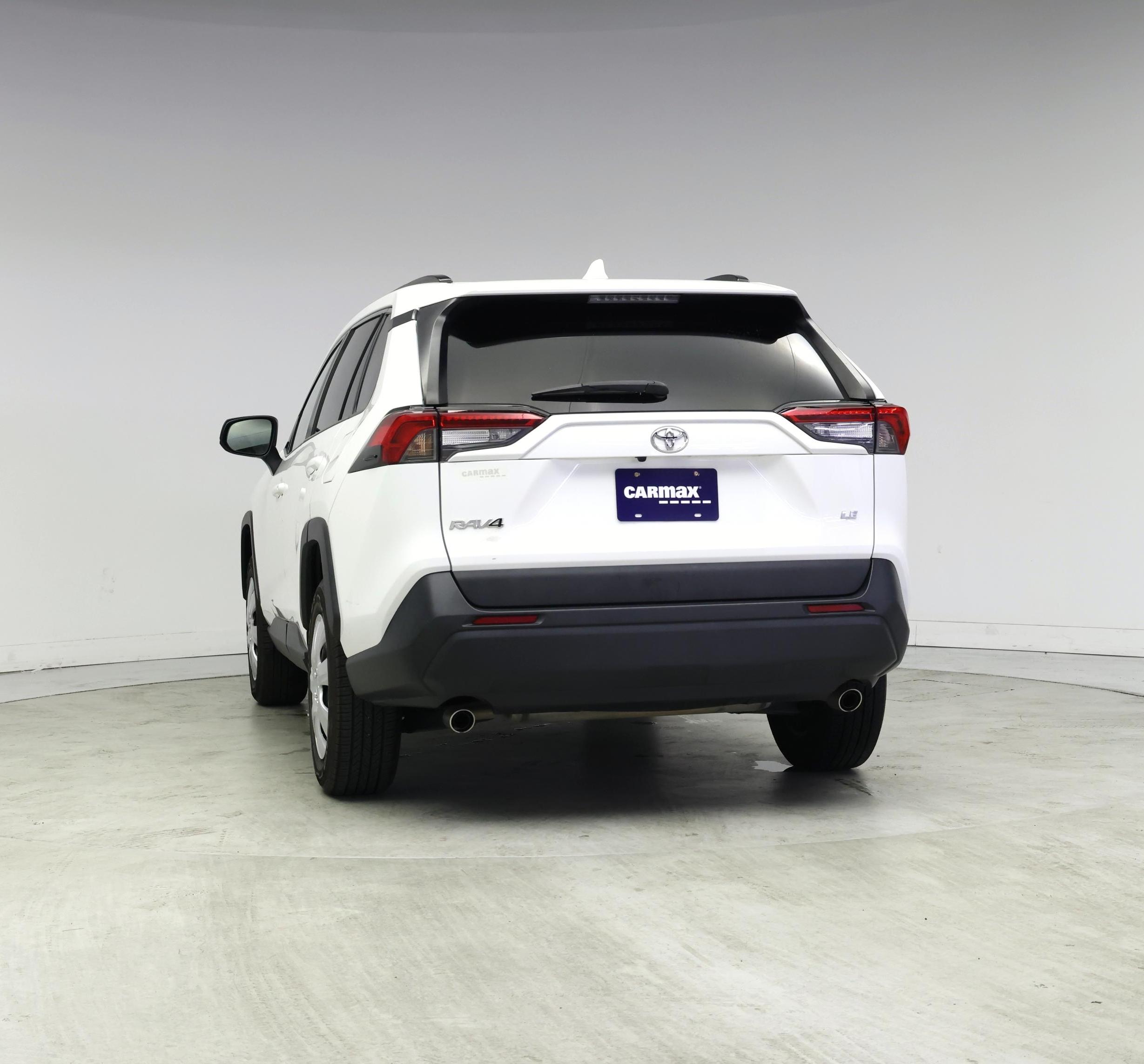 Thumbnail: 2021 Toyota RAV4 - 6