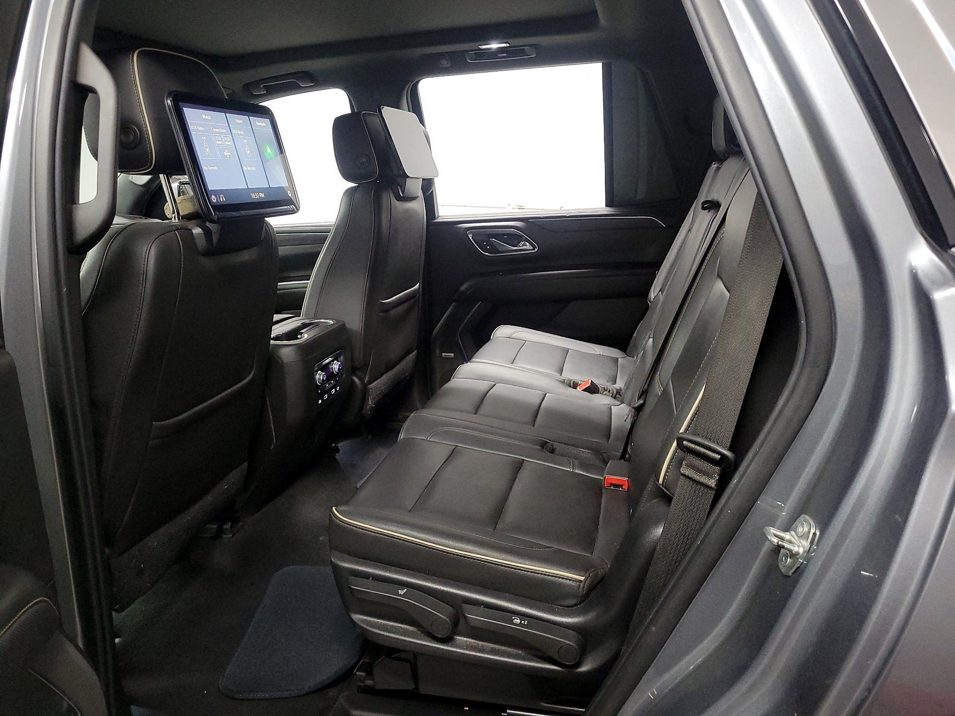 Thumbnail: 2021 GMC Yukon - 17