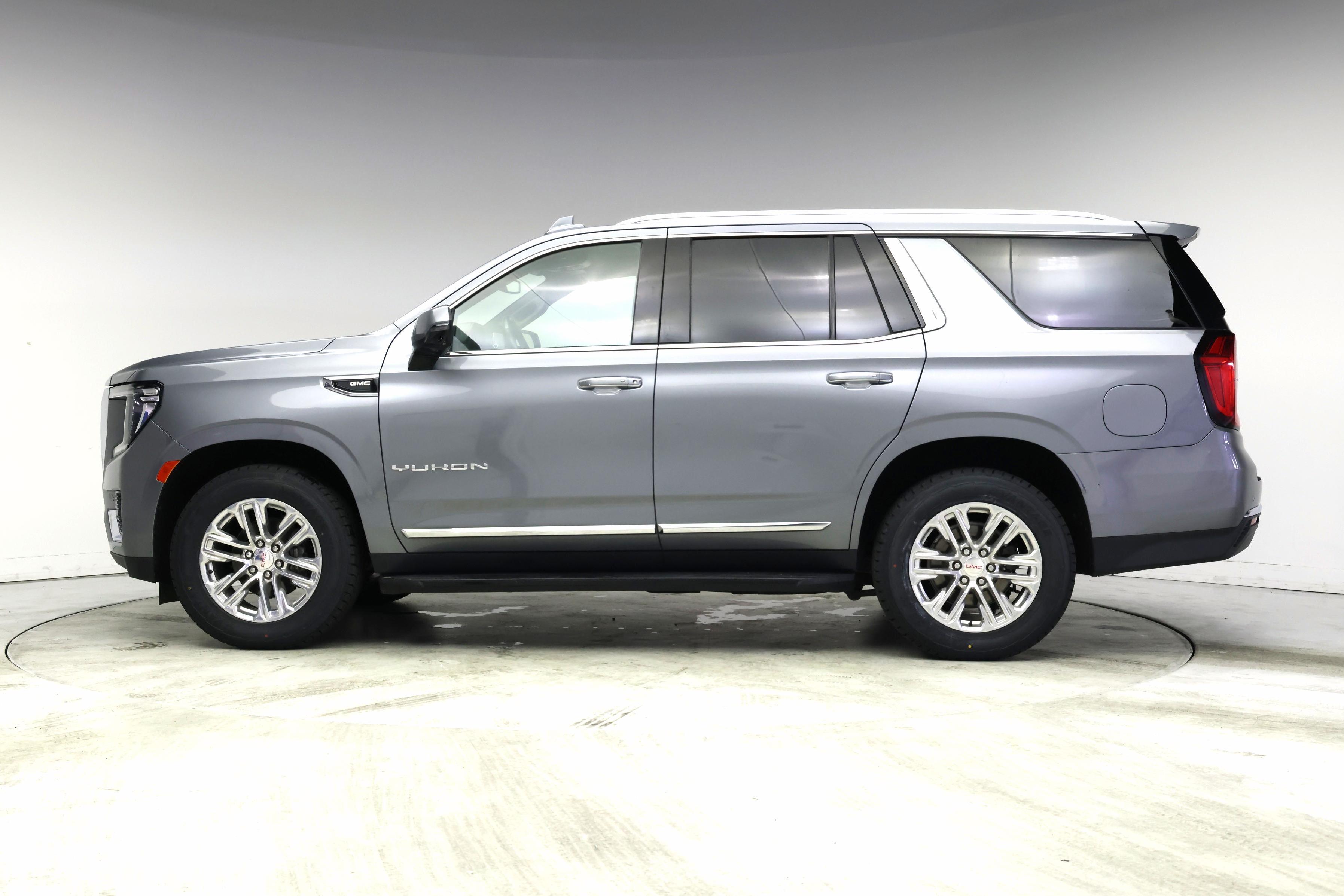 Thumbnail: 2021 GMC Yukon - 3