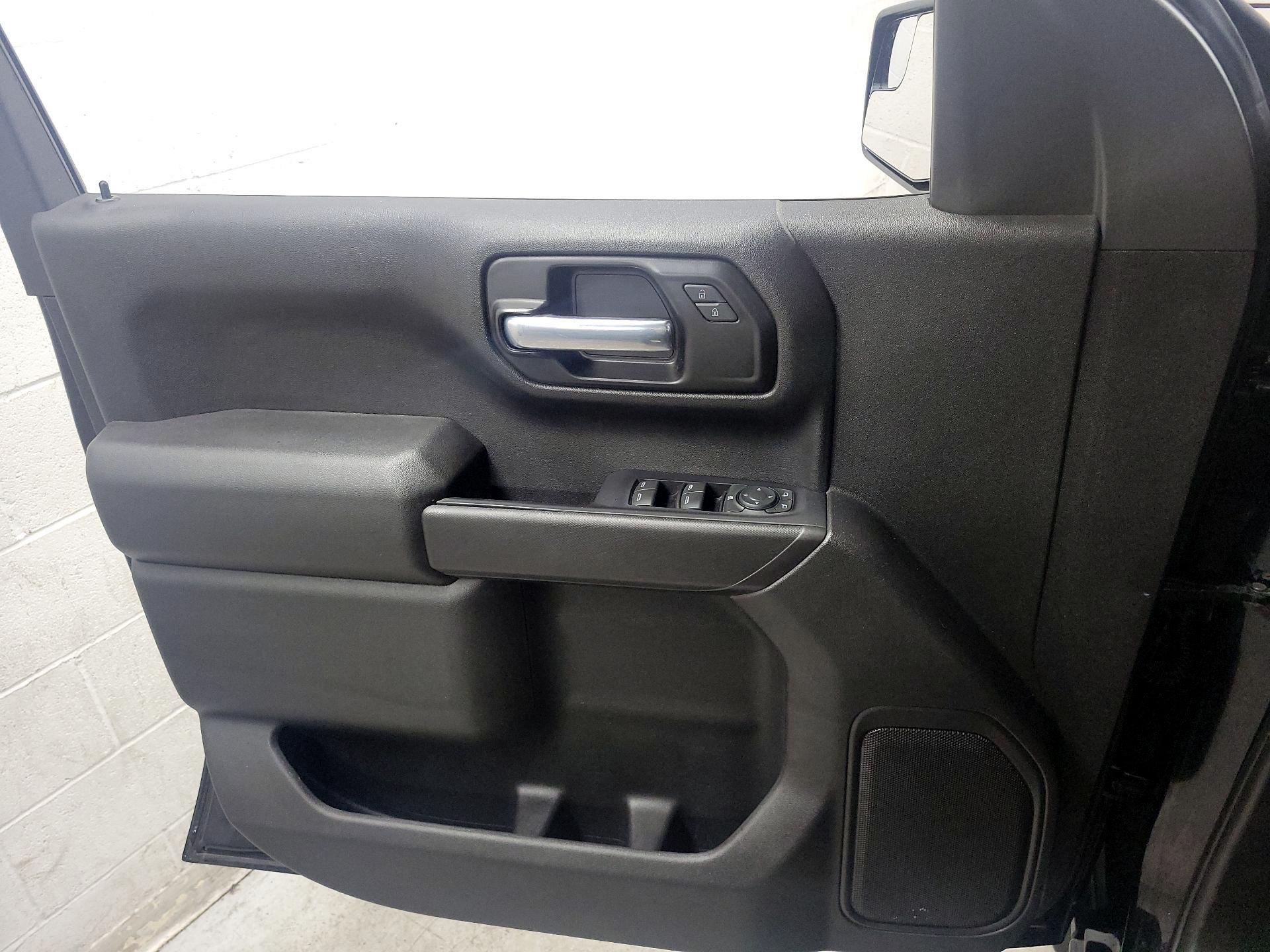 Thumbnail: 2022 Chevrolet Silverado 1500 - 12