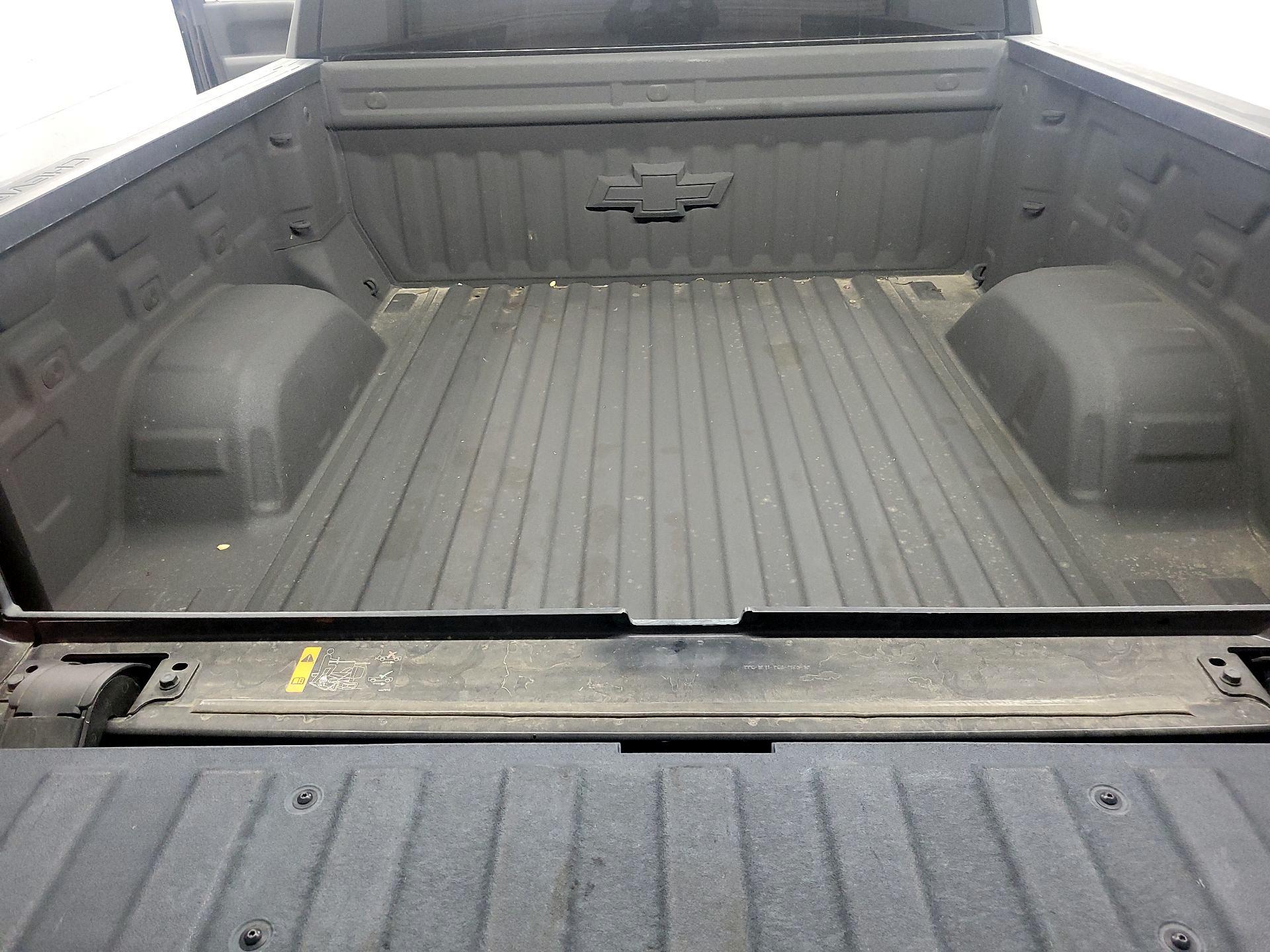 Thumbnail: 2022 Chevrolet Silverado 1500 - 19