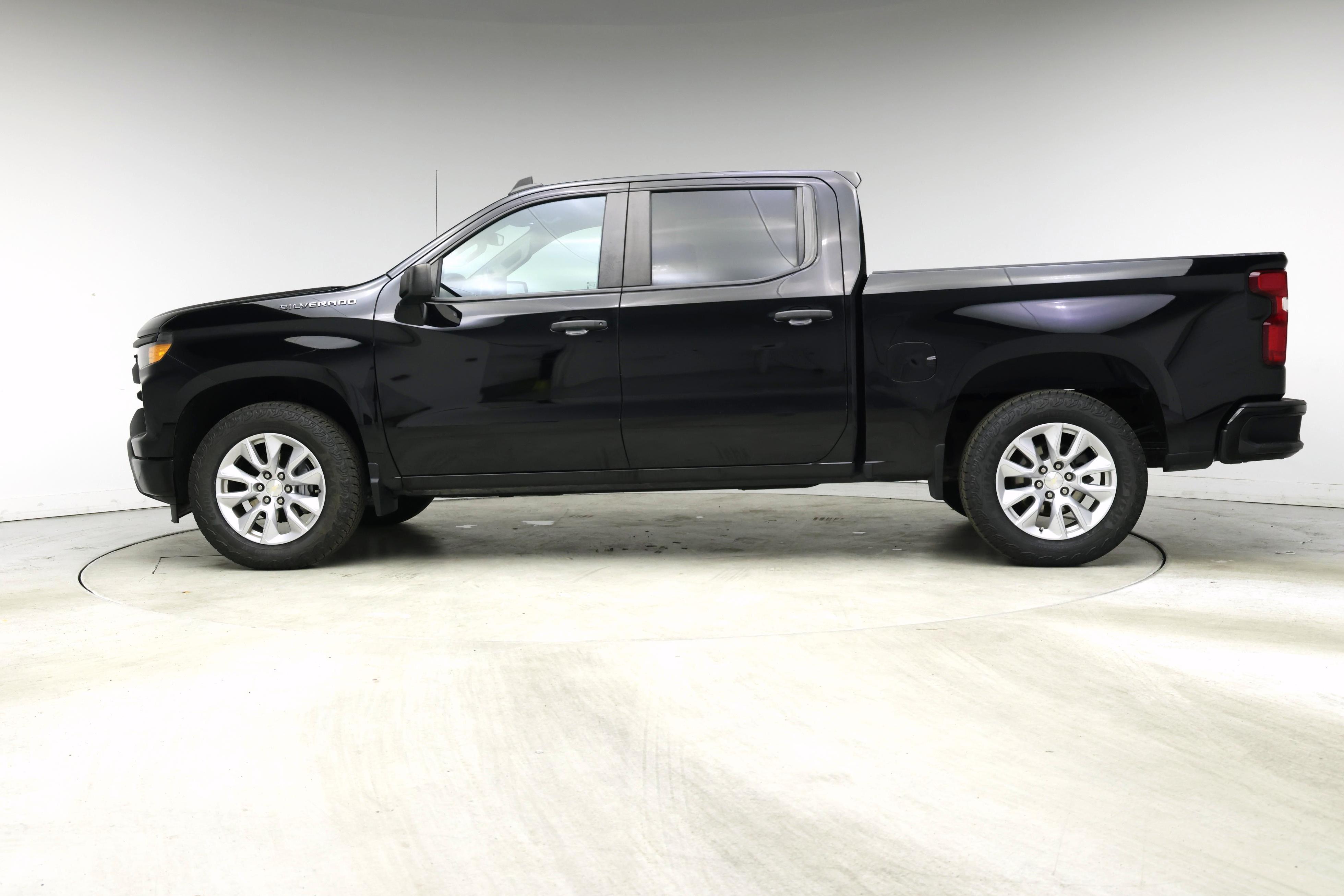 Thumbnail: 2022 Chevrolet Silverado 1500 - 3