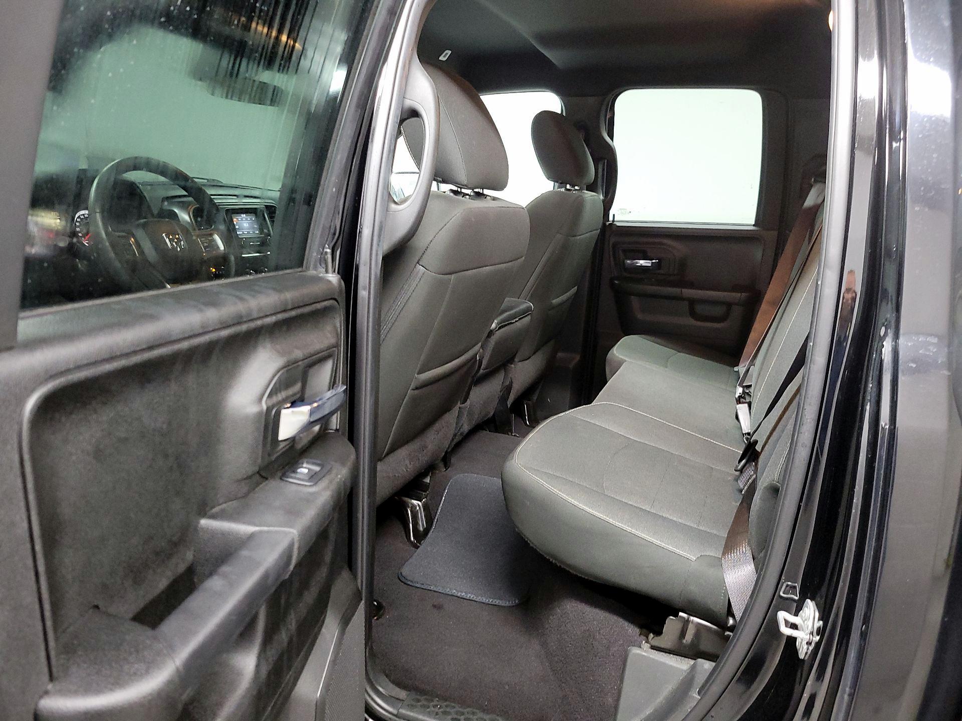 Thumbnail: 2021 RAM 1500 Classic - 19