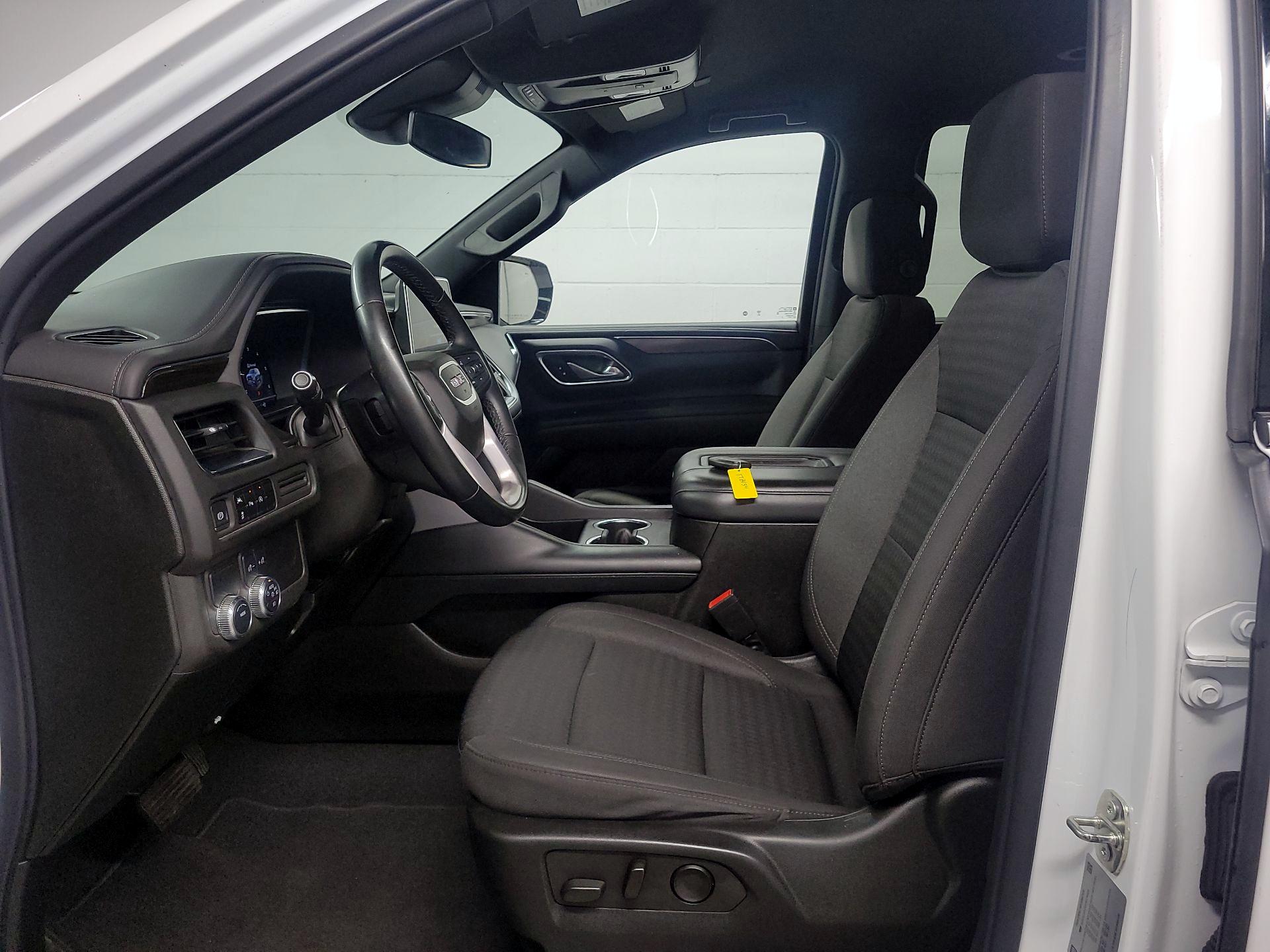 Thumbnail: 2023 GMC Yukon - 11