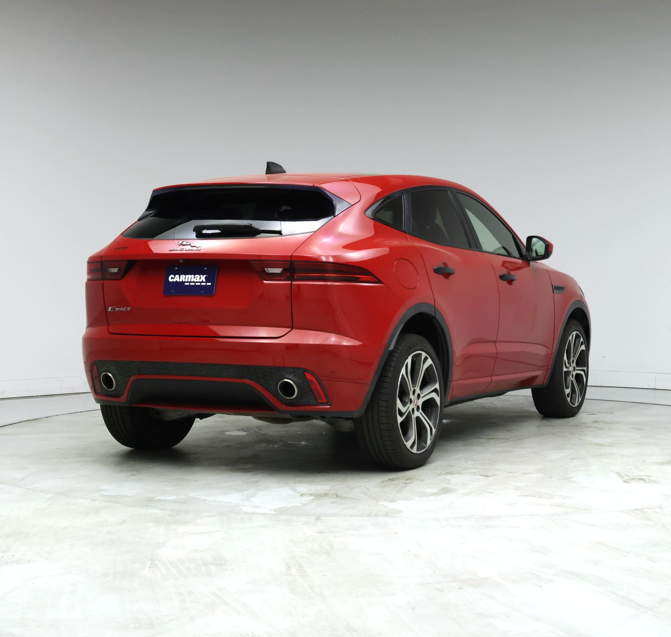 Thumbnail: 2018 Jaguar E-Pace - 8