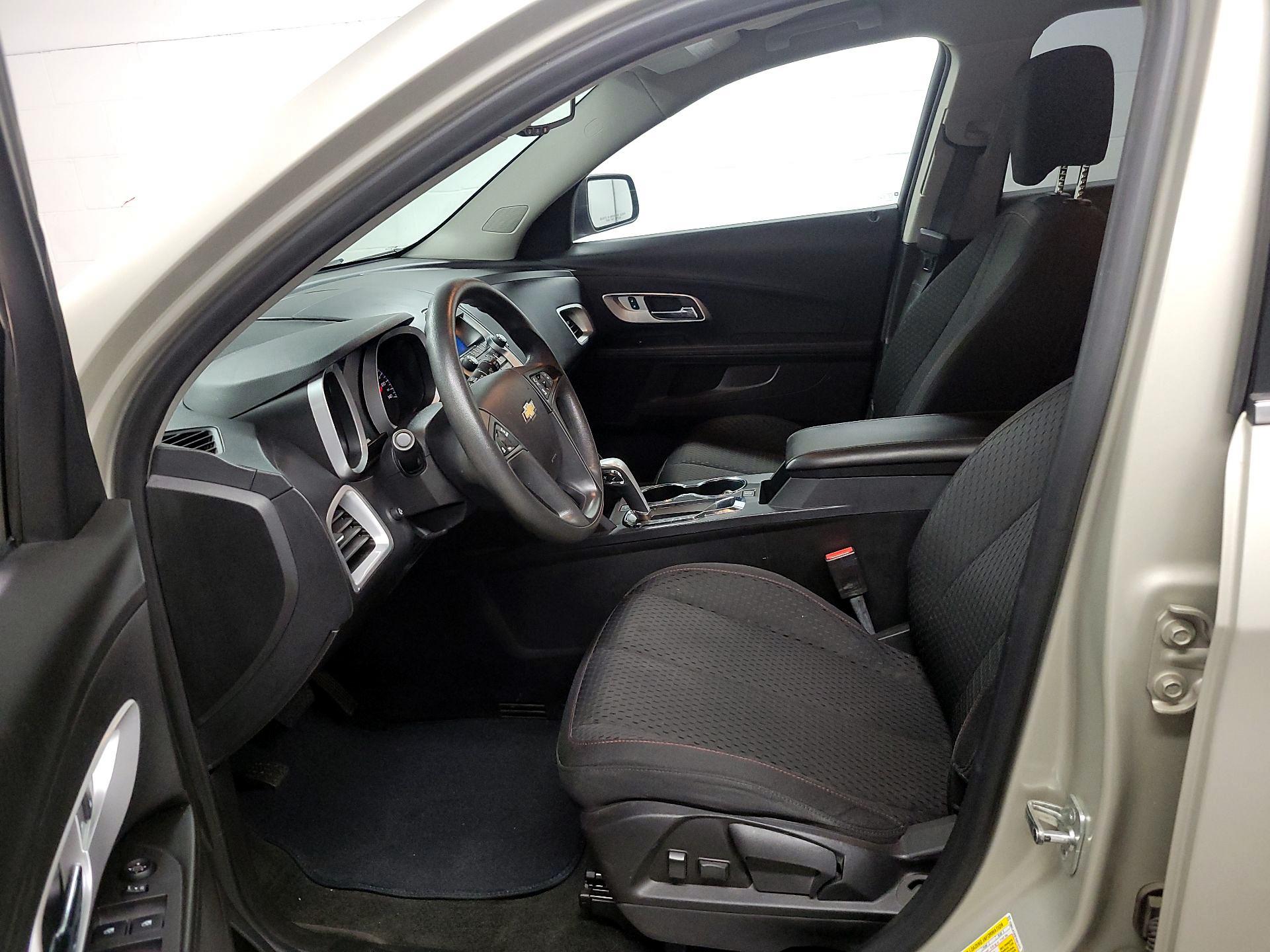 Thumbnail: 2015 Chevrolet Equinox - 11