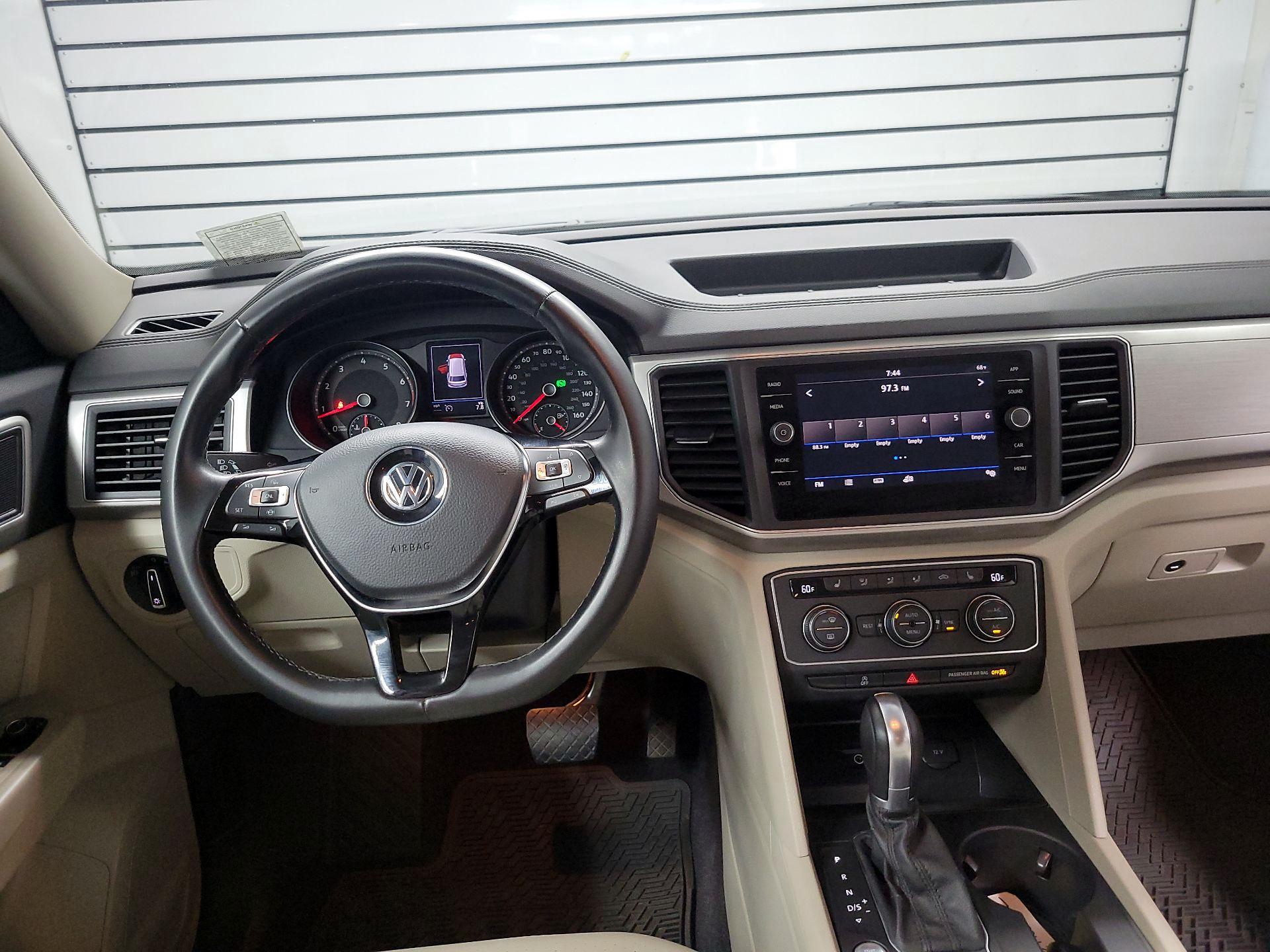 Thumbnail: 2019 Volkswagen Atlas - 9
