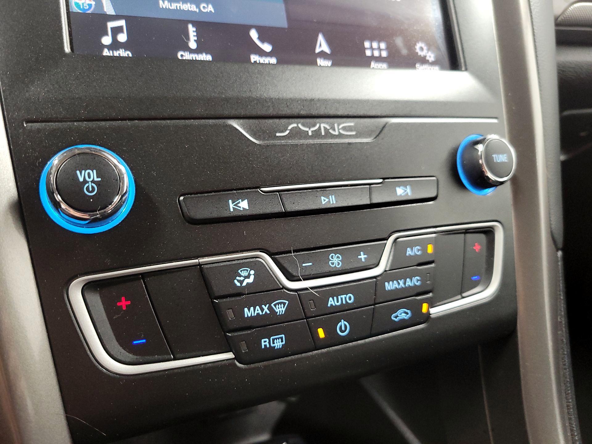 Thumbnail: 2019 Ford Fusion - 16