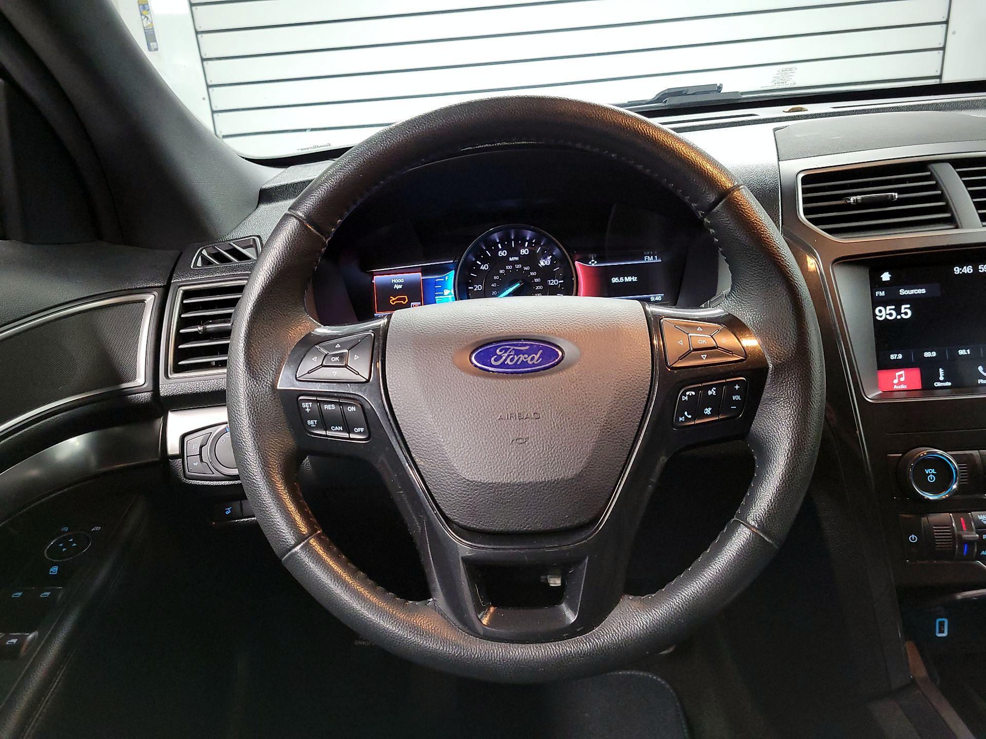 Thumbnail: 2018 Ford Explorer - 10