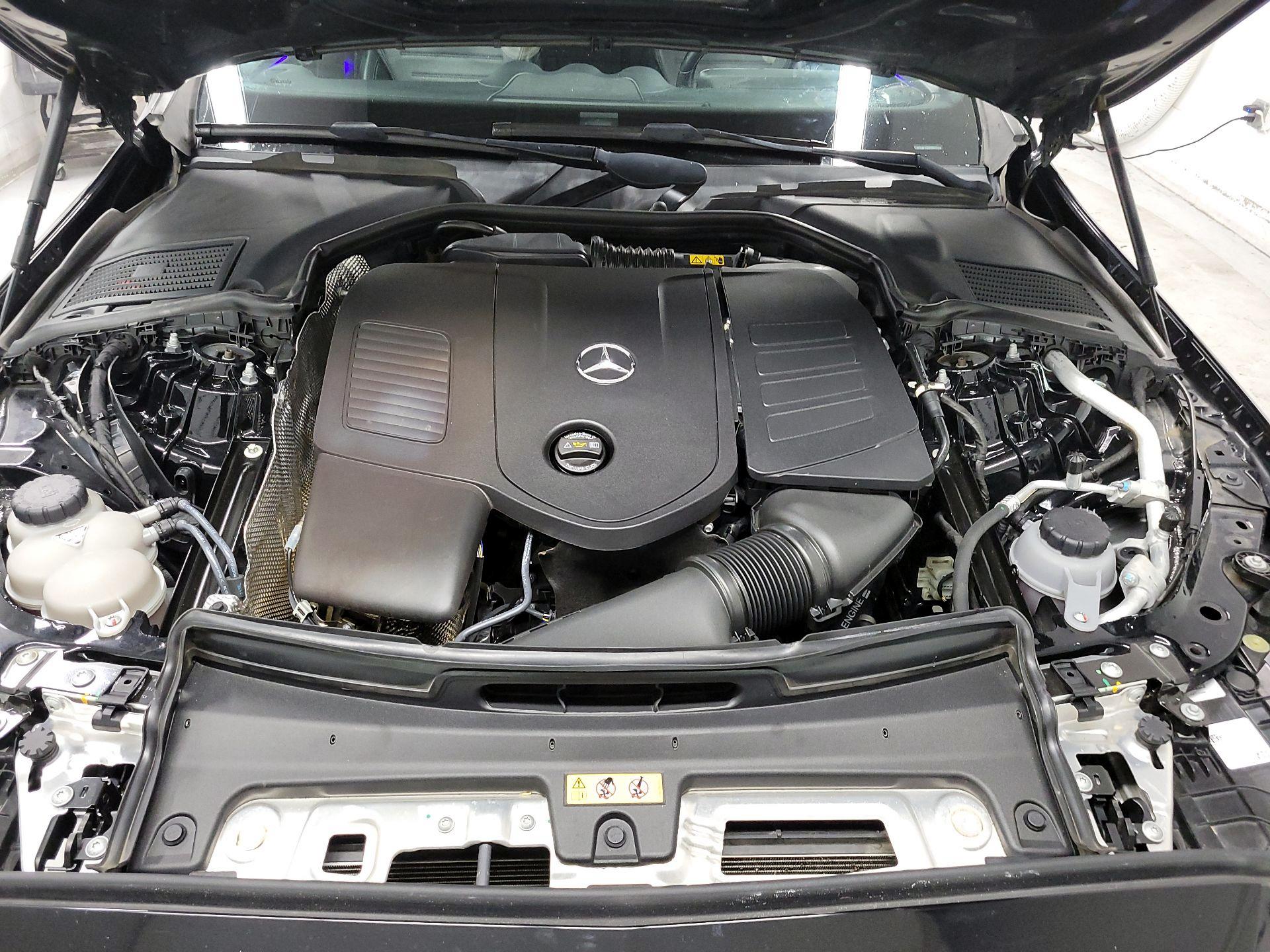 Thumbnail: 2022 Mercedes-Benz C-Class - 20