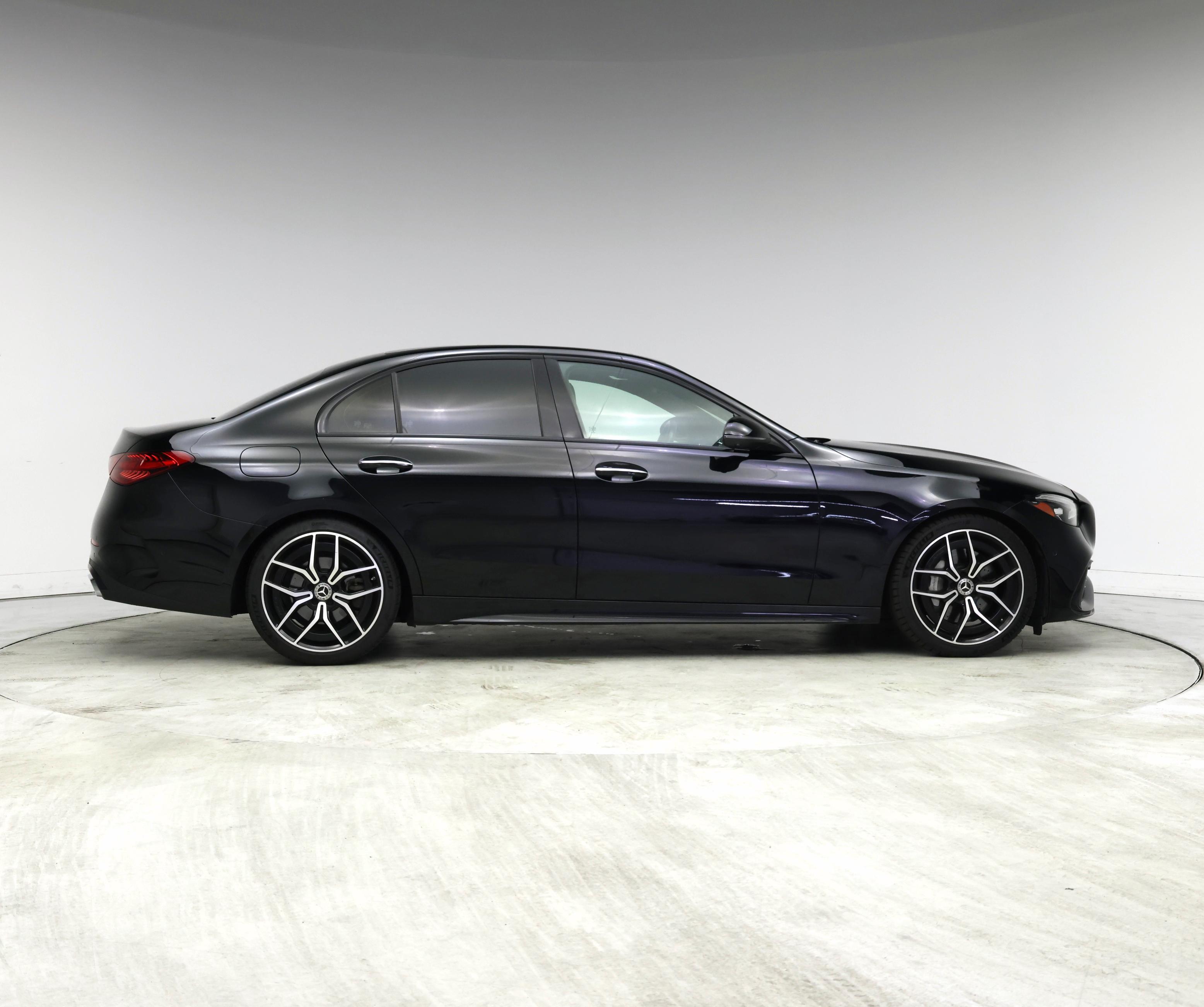 Thumbnail: 2022 Mercedes-Benz C-Class - 7