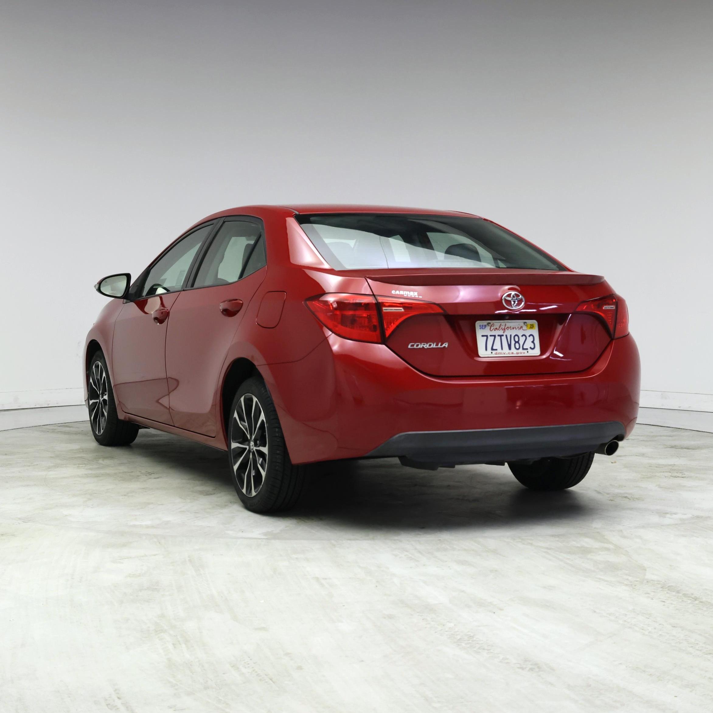 Thumbnail: 2017 Toyota Corolla - 2