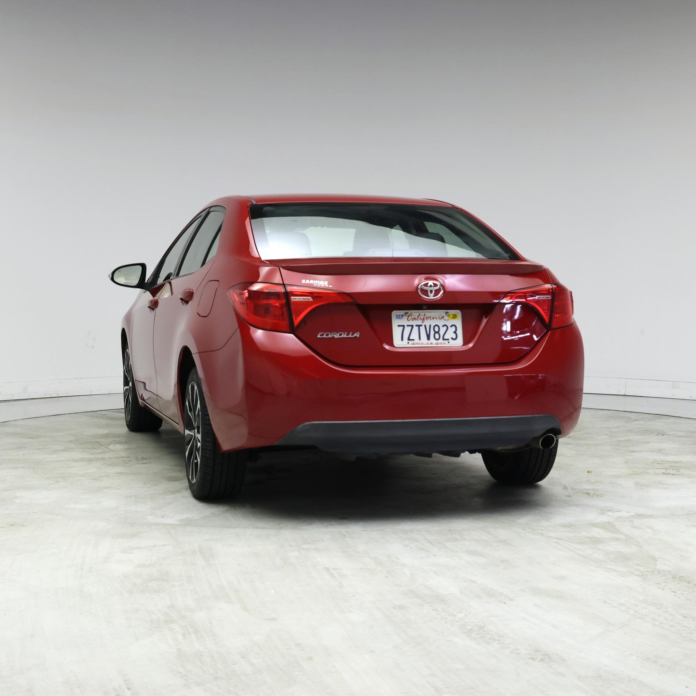 Thumbnail: 2017 Toyota Corolla - 6