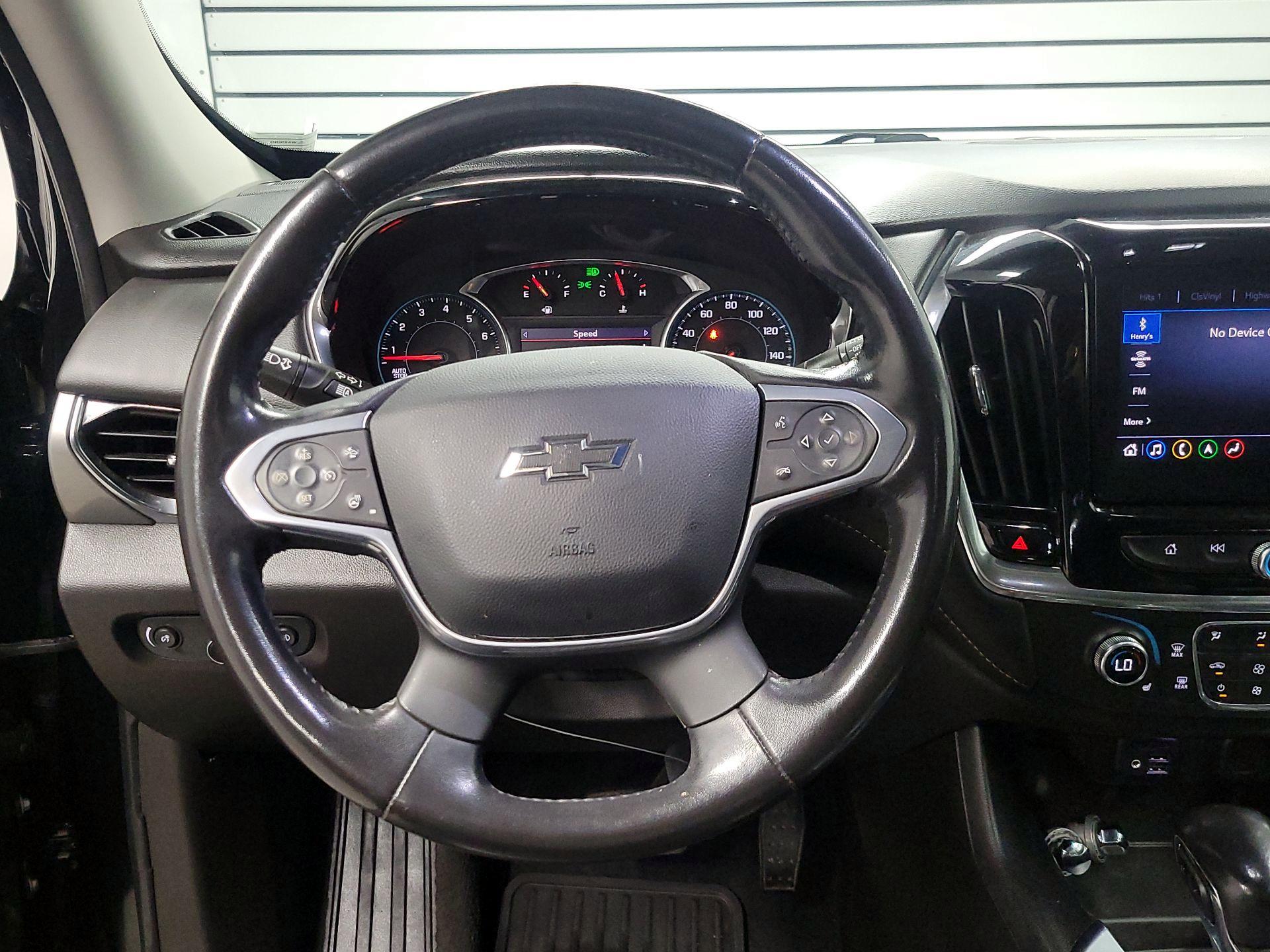 Thumbnail: 2021 Chevrolet Traverse - 10