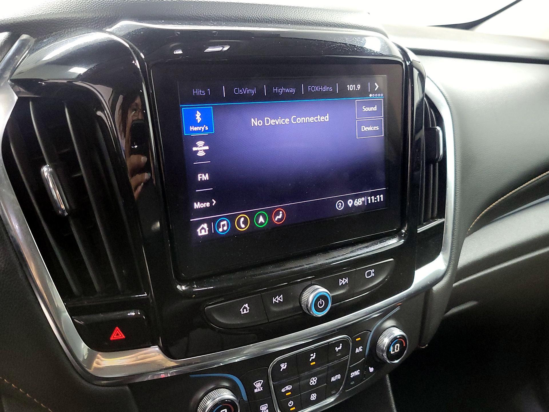 Thumbnail: 2021 Chevrolet Traverse - 15