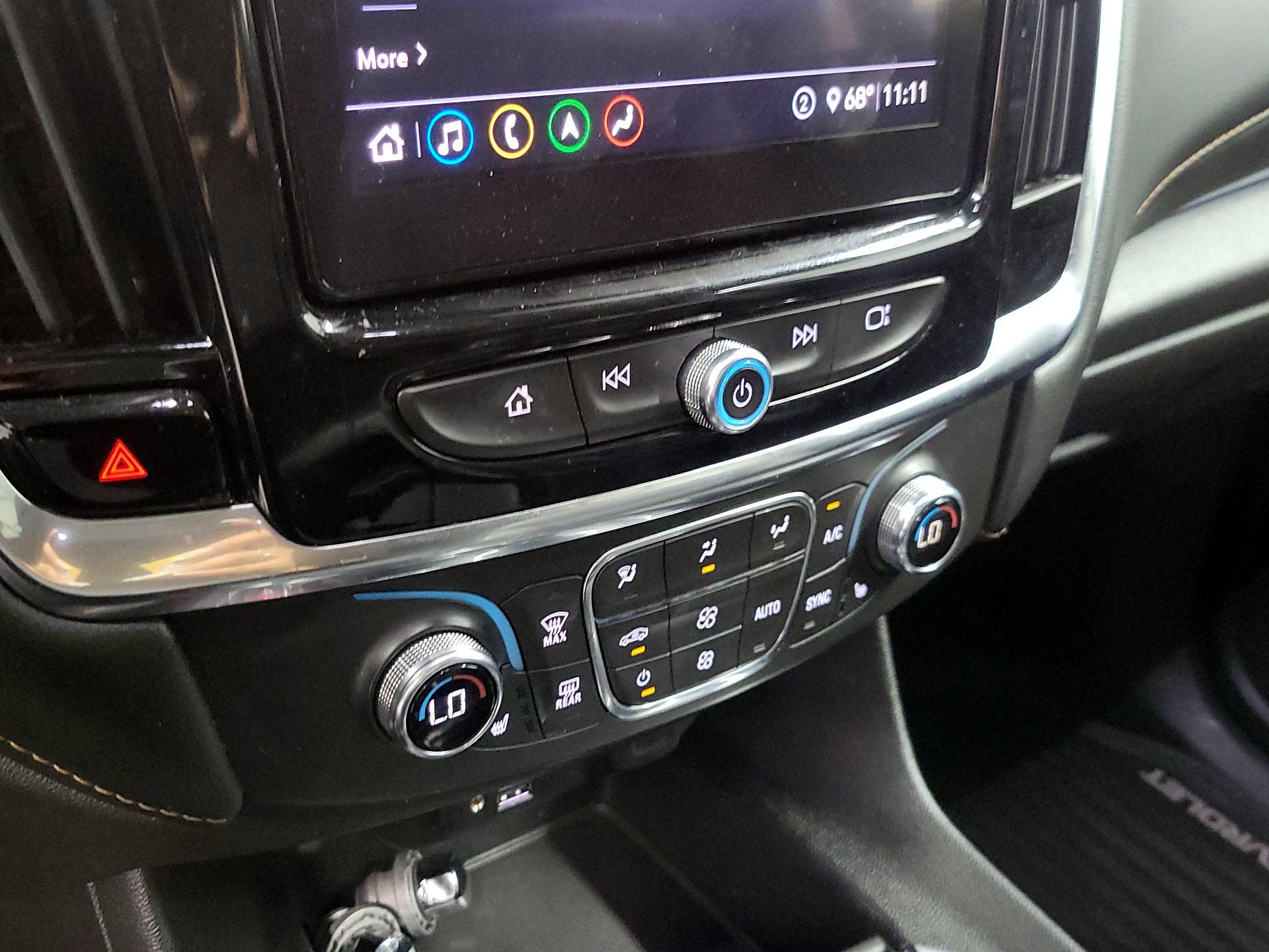 Thumbnail: 2021 Chevrolet Traverse - 16