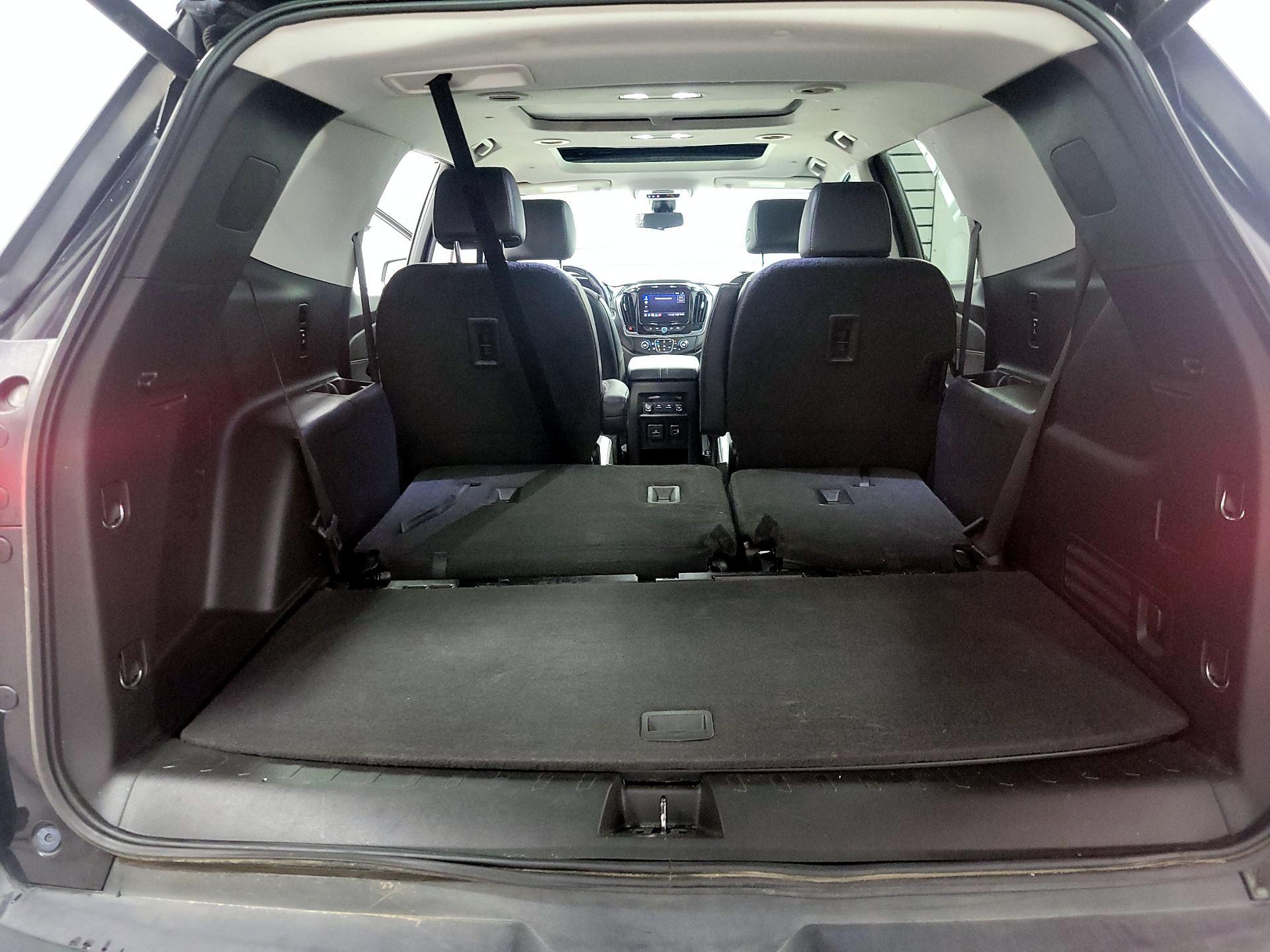 Thumbnail: 2021 Chevrolet Traverse - 19