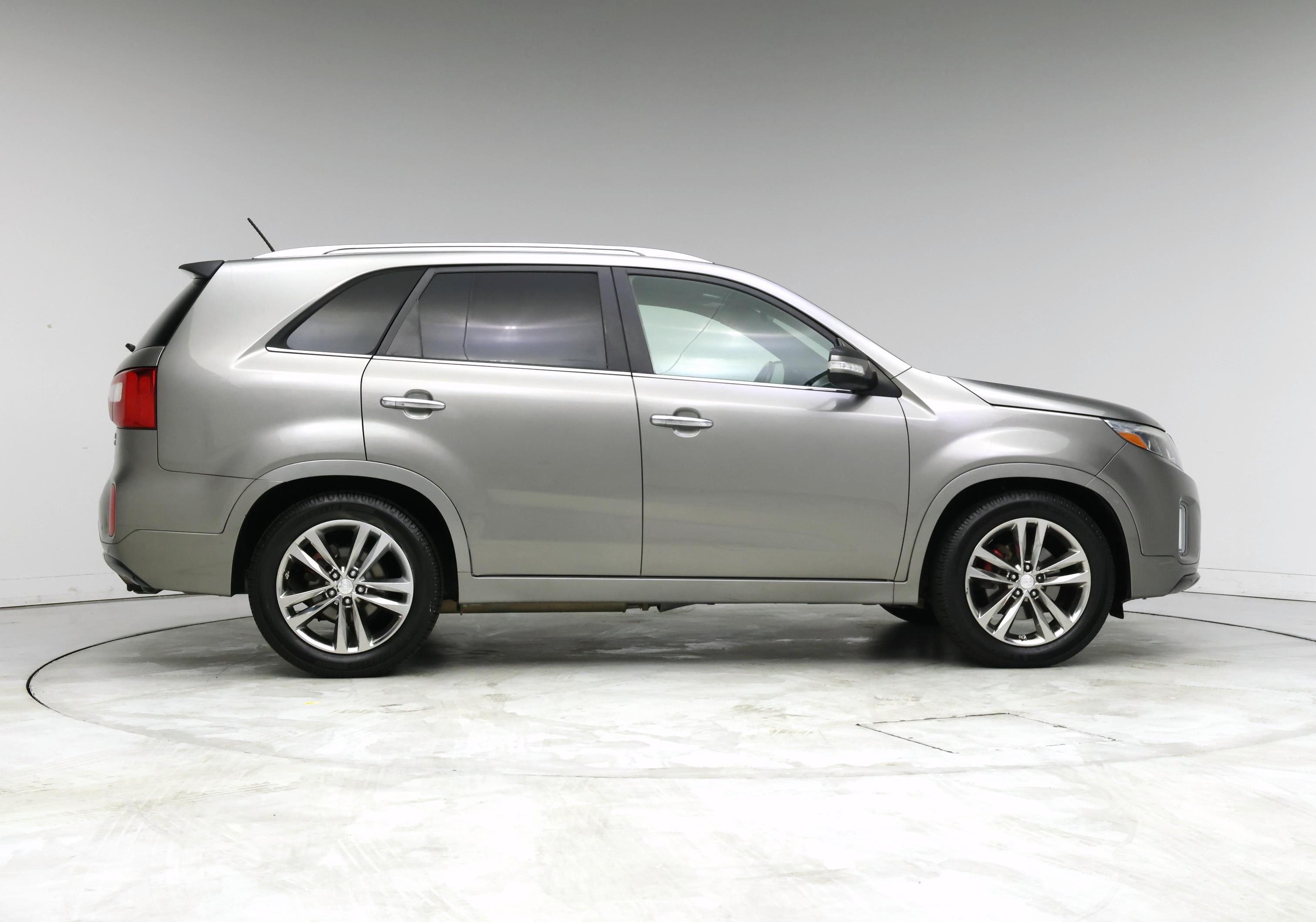 Thumbnail: 2014 Kia Sorento - 7