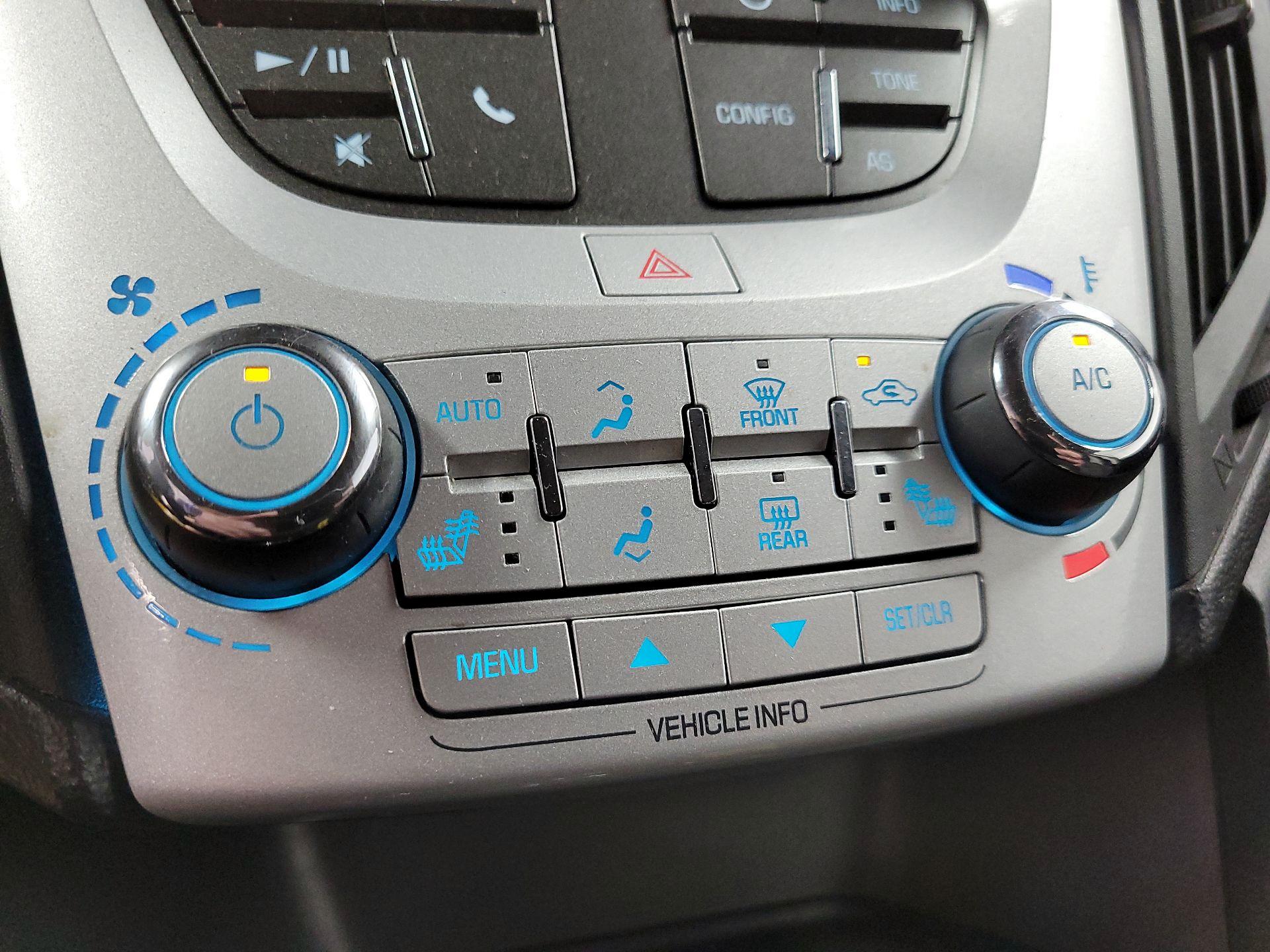 Thumbnail: 2016 Chevrolet Equinox - 15