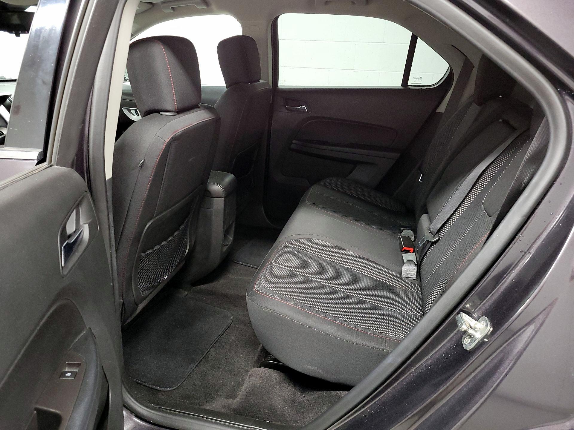 Thumbnail: 2016 Chevrolet Equinox - 17