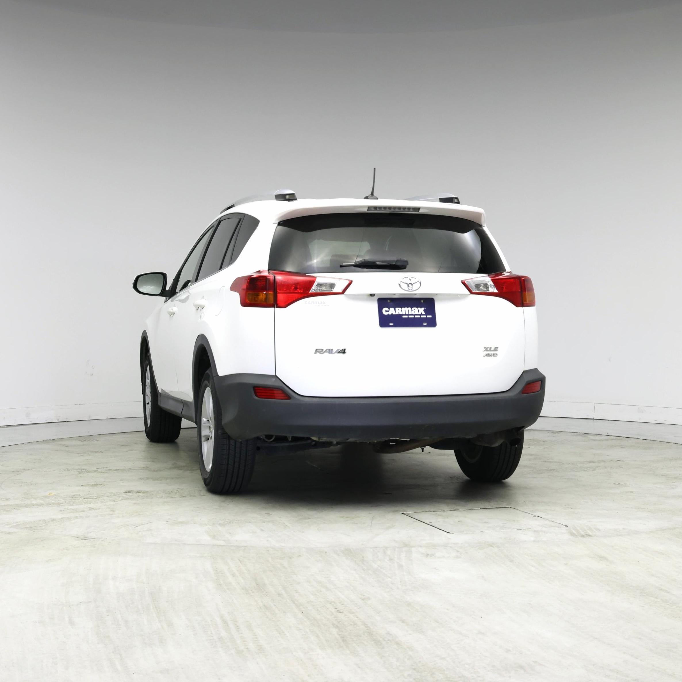 Thumbnail: 2014 Toyota RAV4 - 2