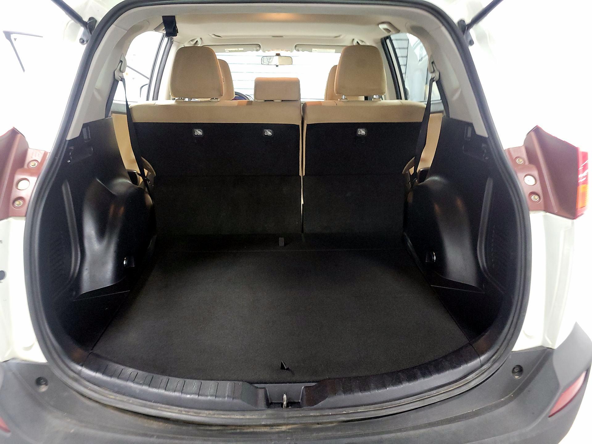 Thumbnail: 2014 Toyota RAV4 - 19
