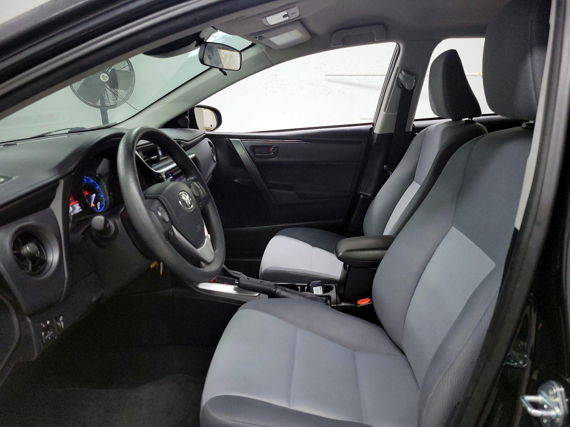 Thumbnail: 2017 Toyota Corolla - 11
