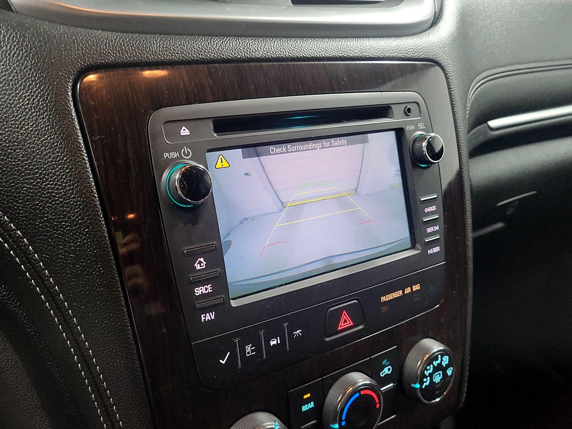 Thumbnail: 2015 Chevrolet Traverse - 14