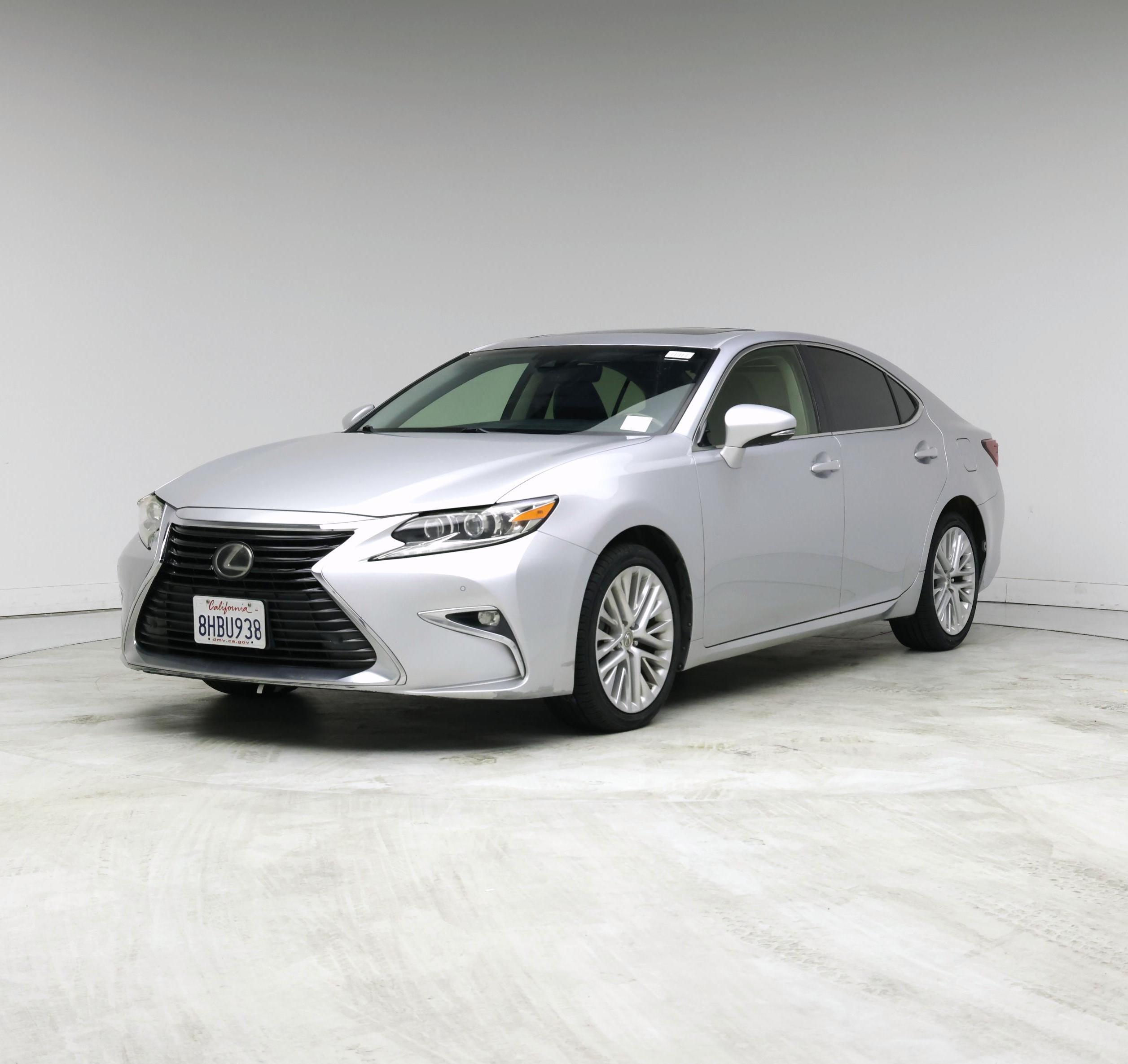 Thumbnail: 2016 Lexus ES - 4