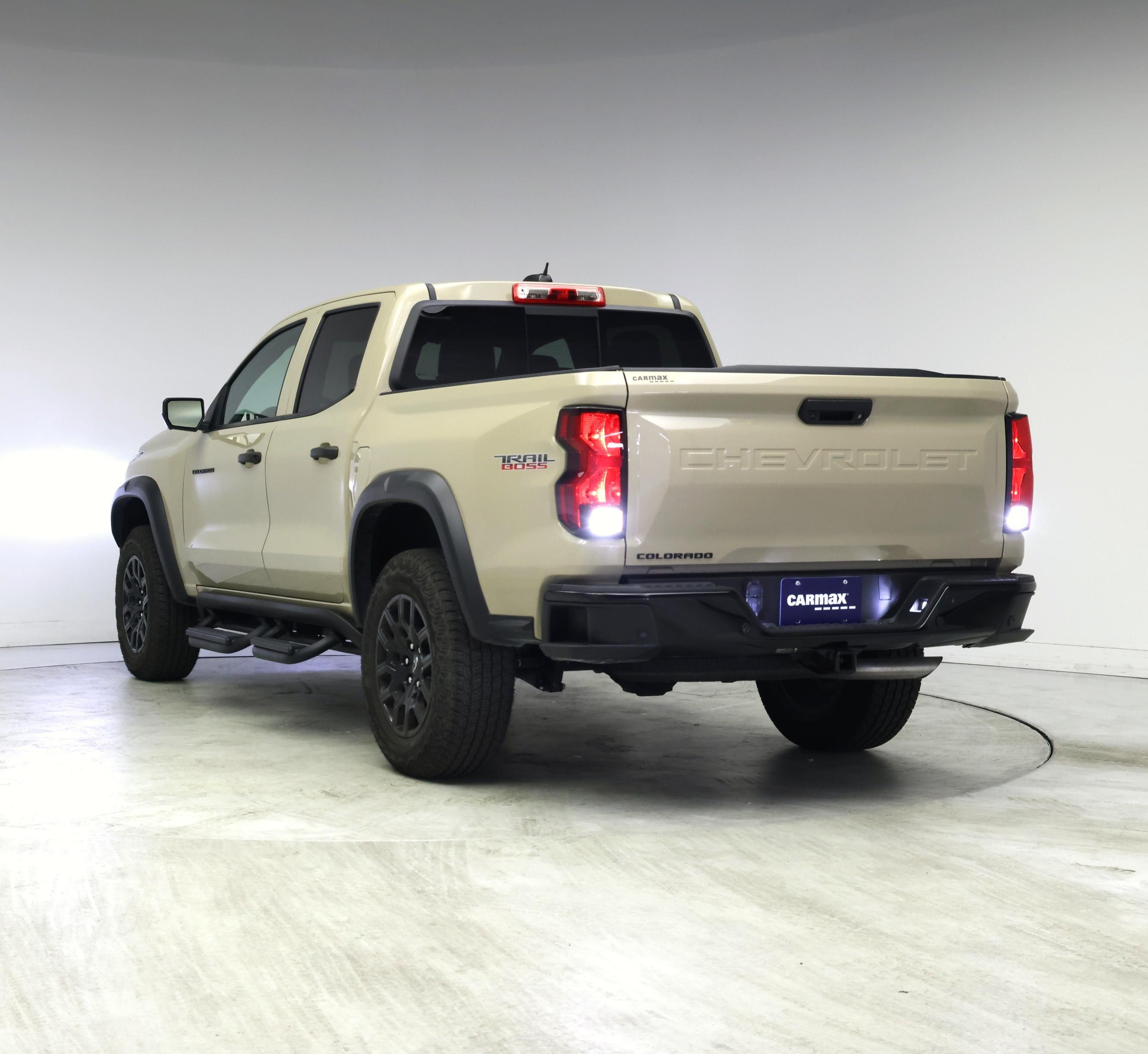Thumbnail: 2024 Chevrolet Colorado - 2