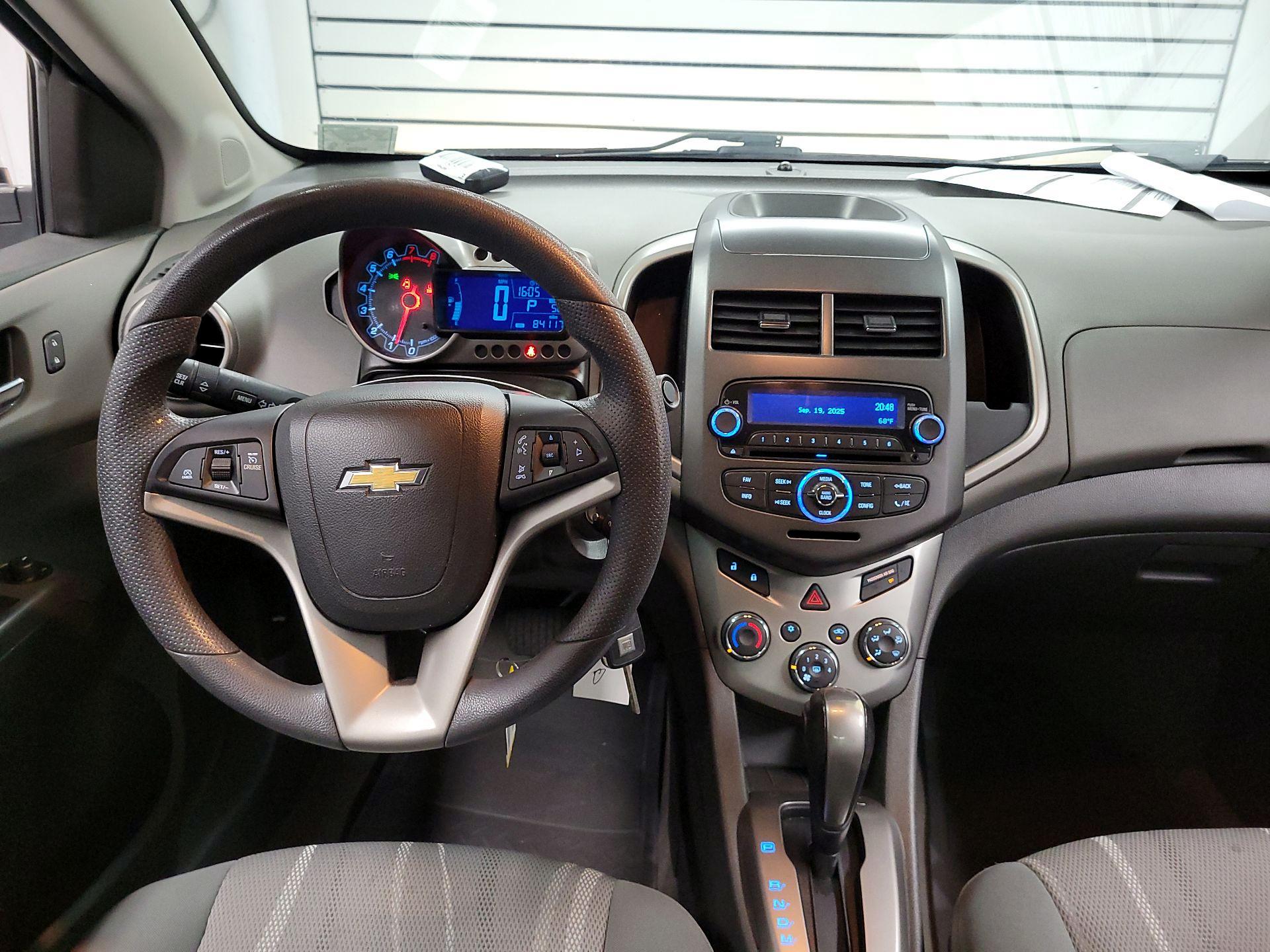 Thumbnail: 2015 Chevrolet Sonic - 9