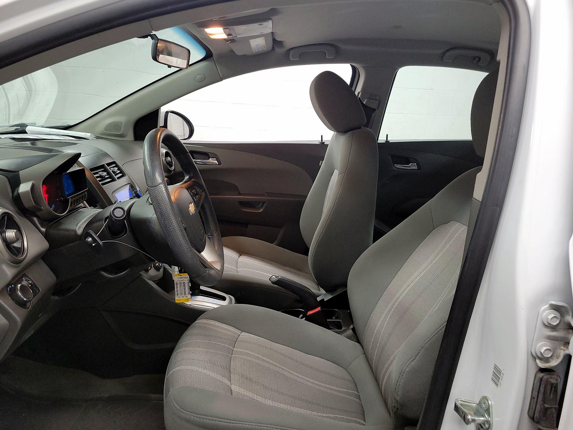Thumbnail: 2015 Chevrolet Sonic - 11