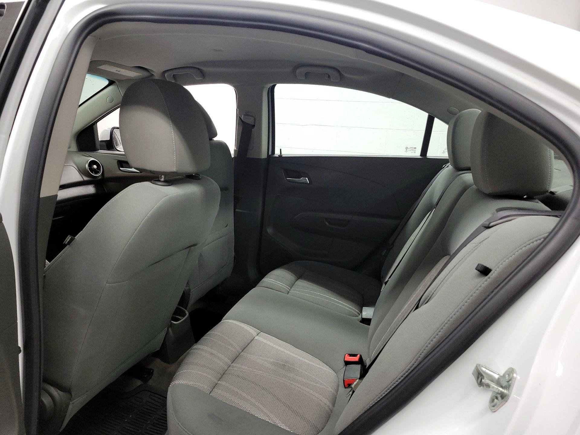 Thumbnail: 2015 Chevrolet Sonic - 16