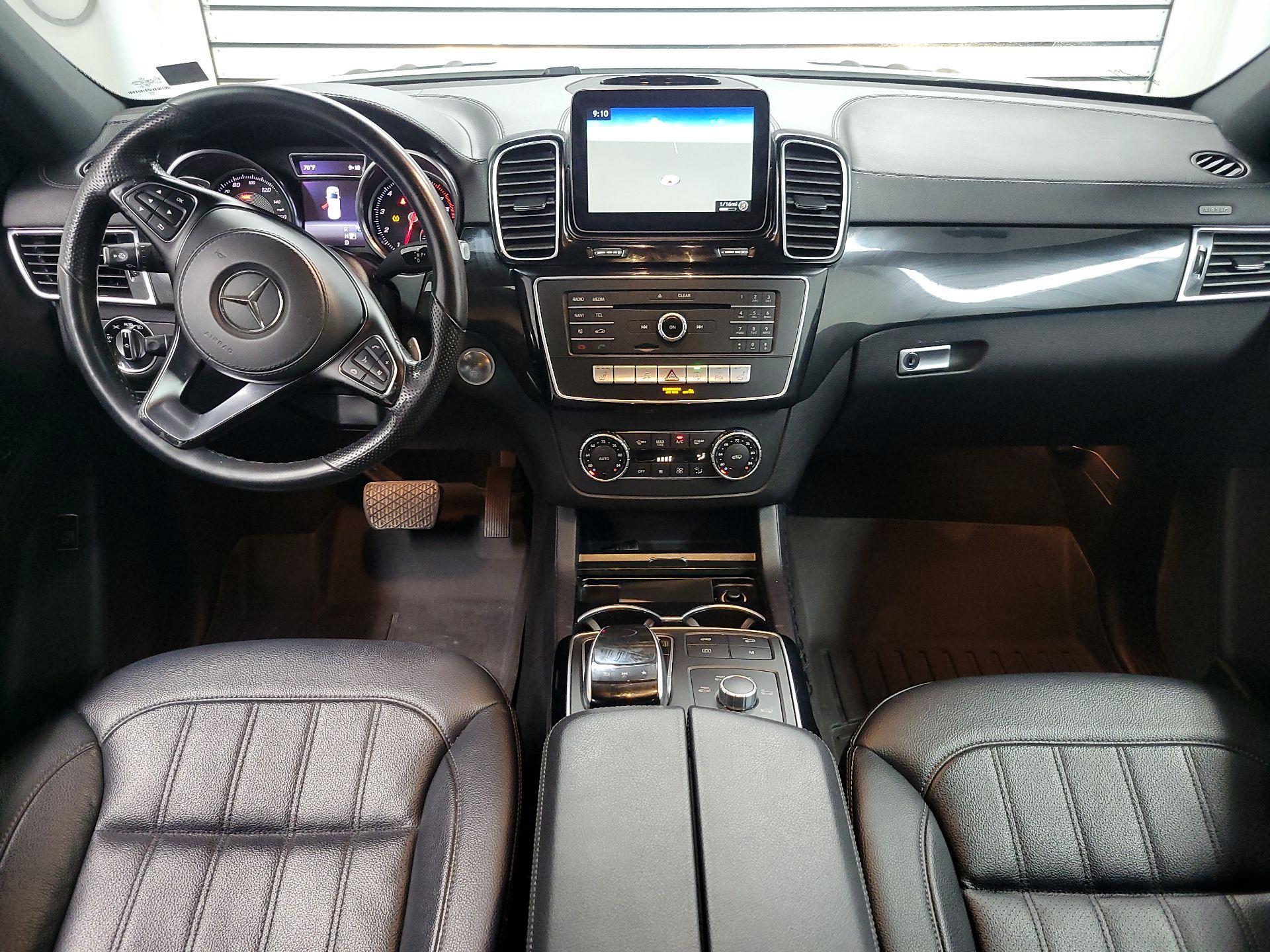 Thumbnail: 2018 Mercedes-Benz GLS - 9
