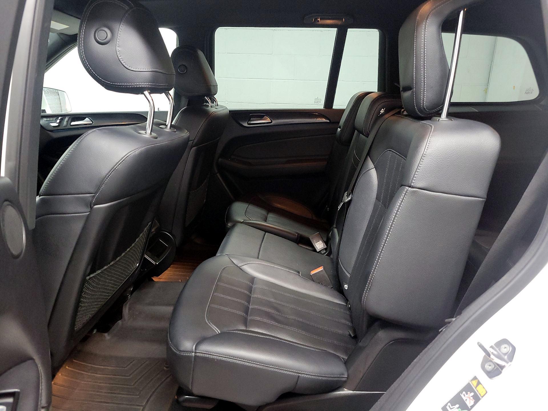 Thumbnail: 2018 Mercedes-Benz GLS - 19
