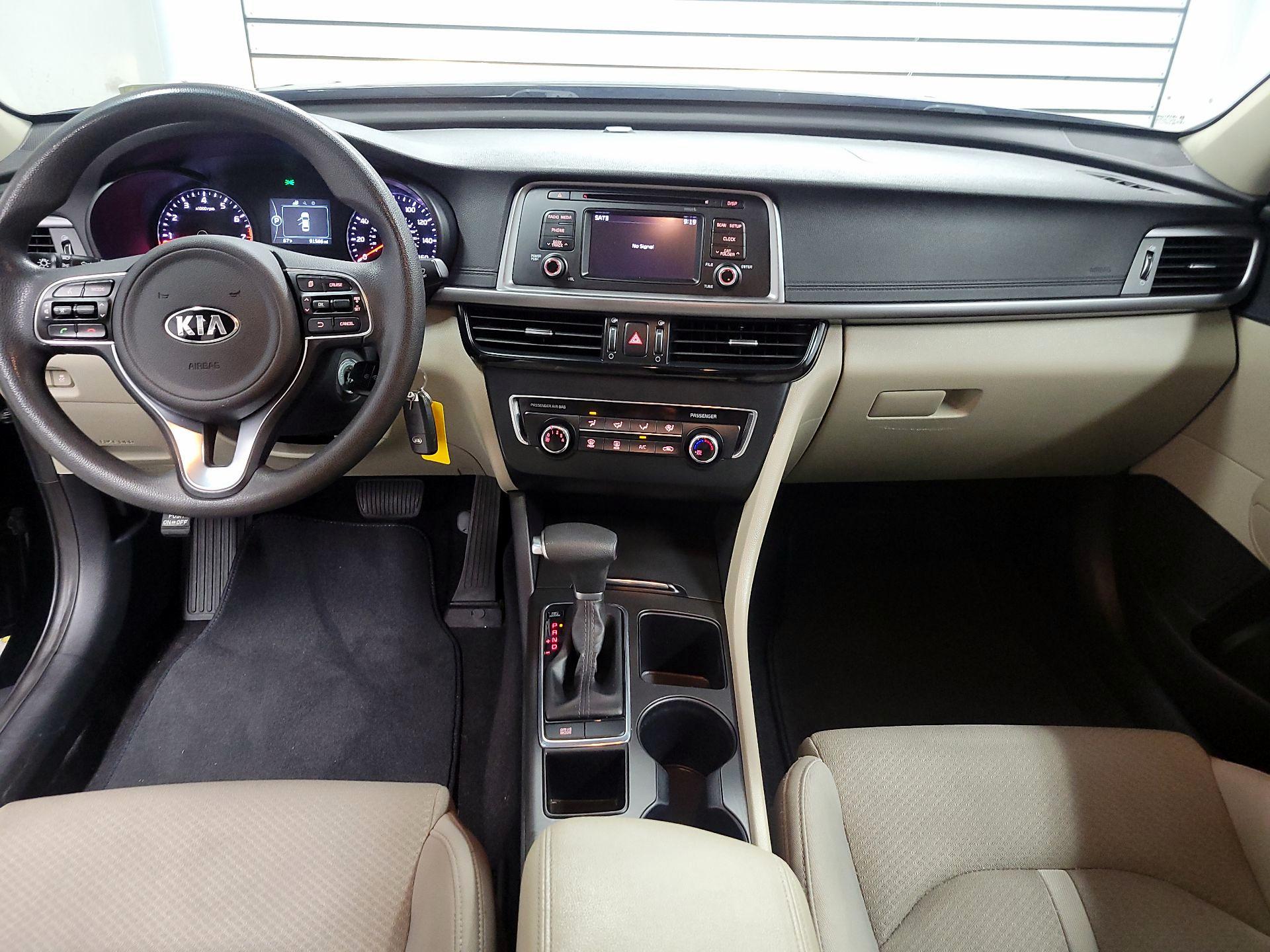 Thumbnail: 2016 Kia Optima - 9