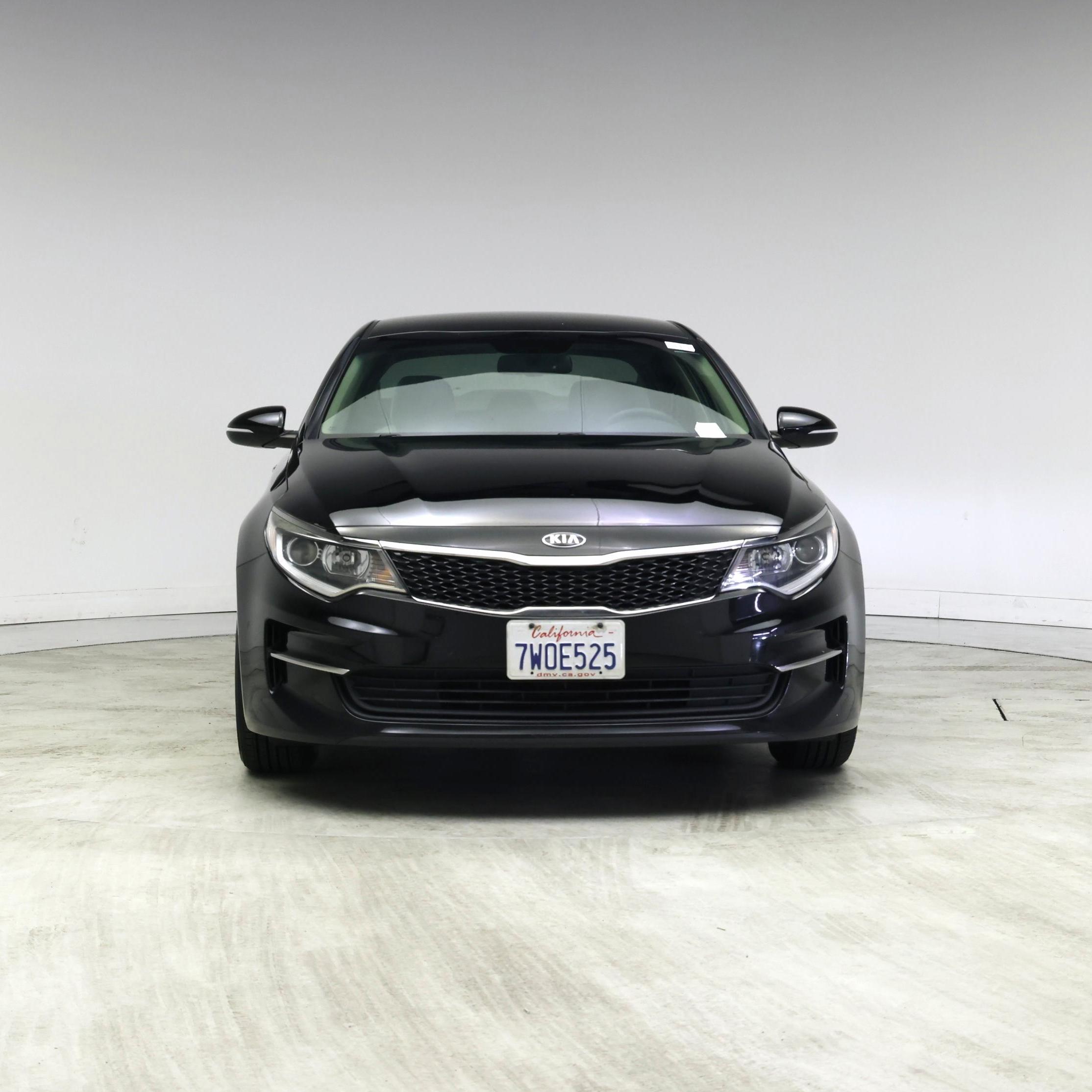 Thumbnail: 2016 Kia Optima - 5