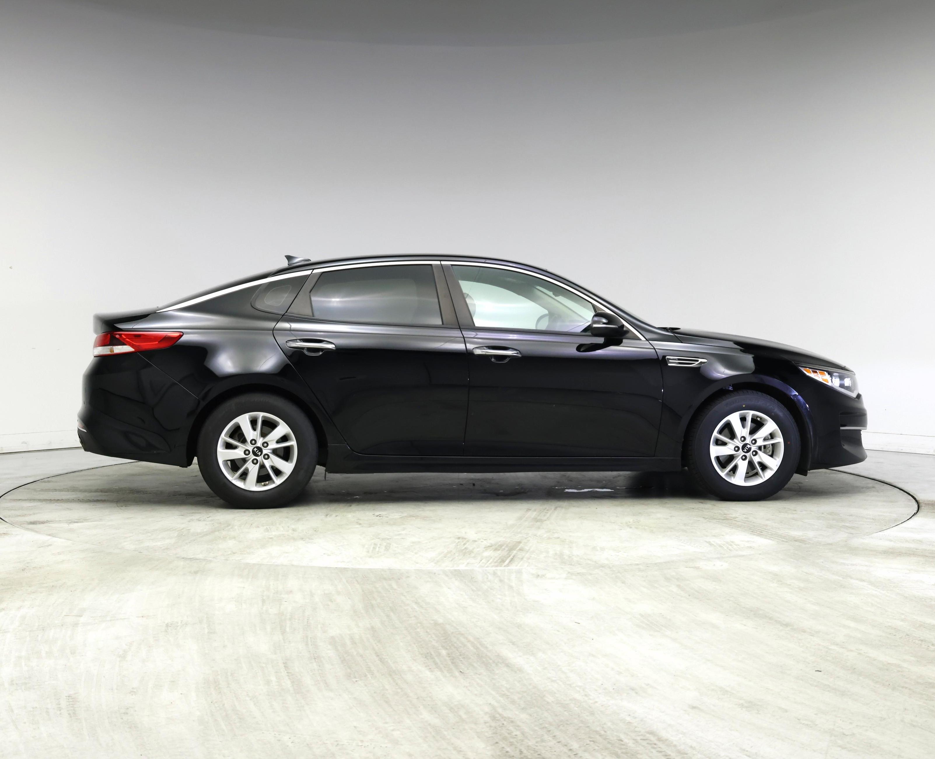 Thumbnail: 2016 Kia Optima - 7