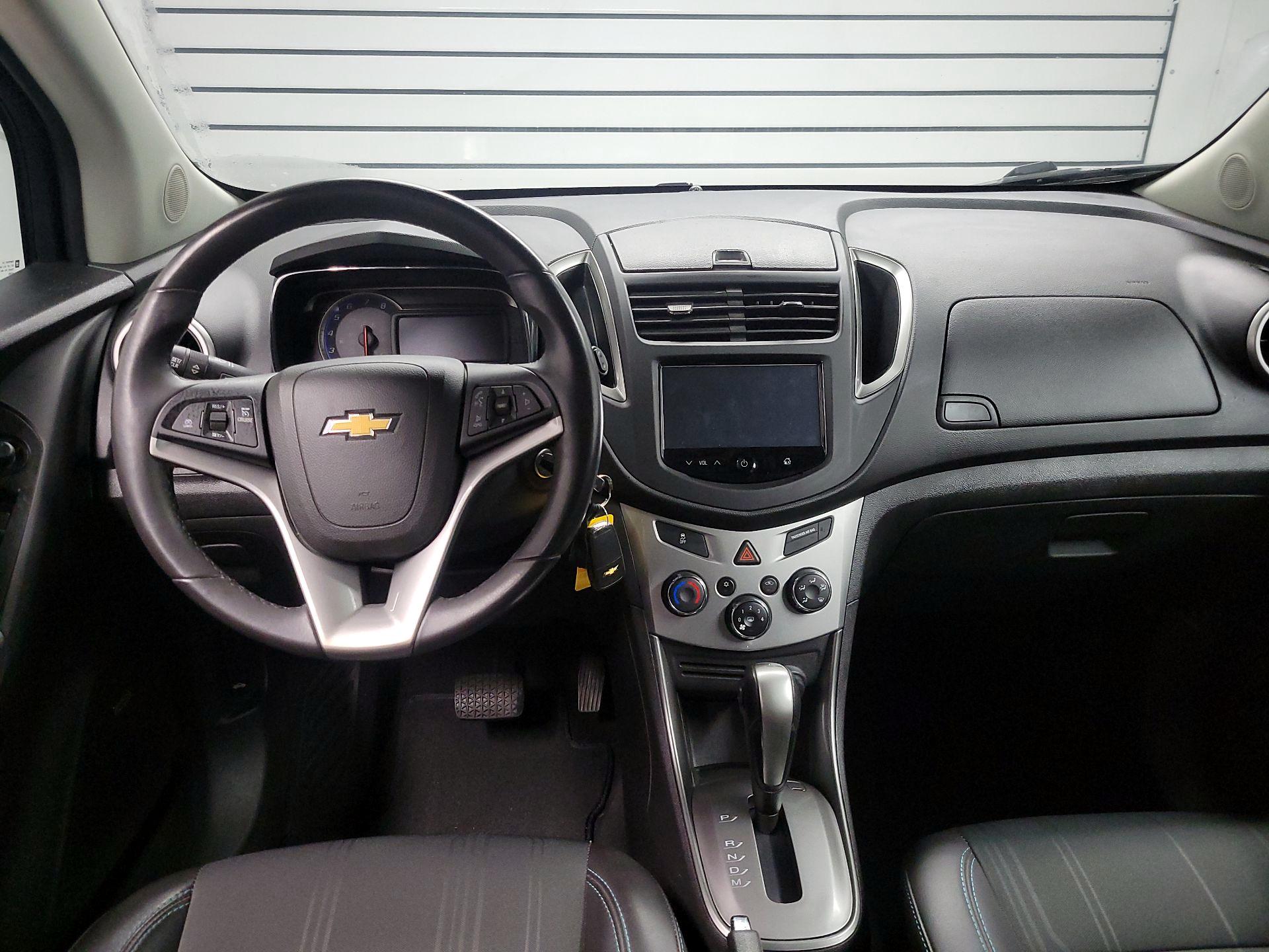Thumbnail: 2015 Chevrolet Trax - 9