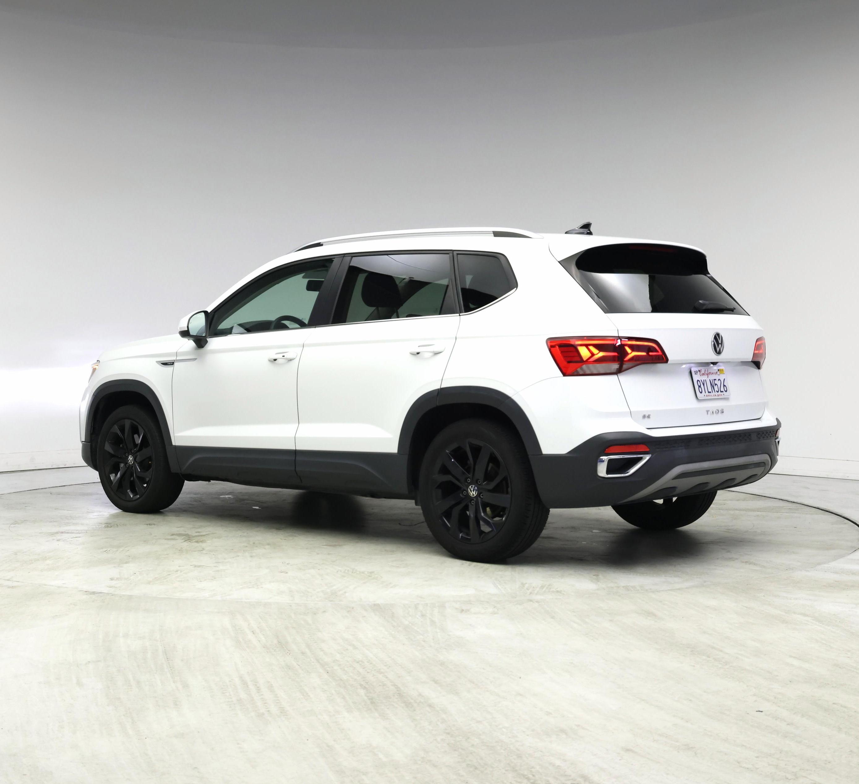 Thumbnail: 2022 Volkswagen Taos - 2