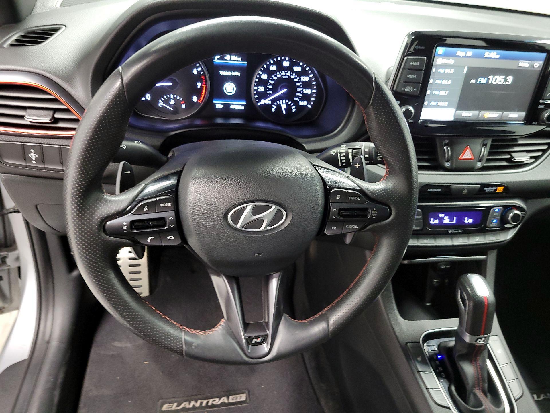 Thumbnail: 2020 Hyundai Elantra - 10